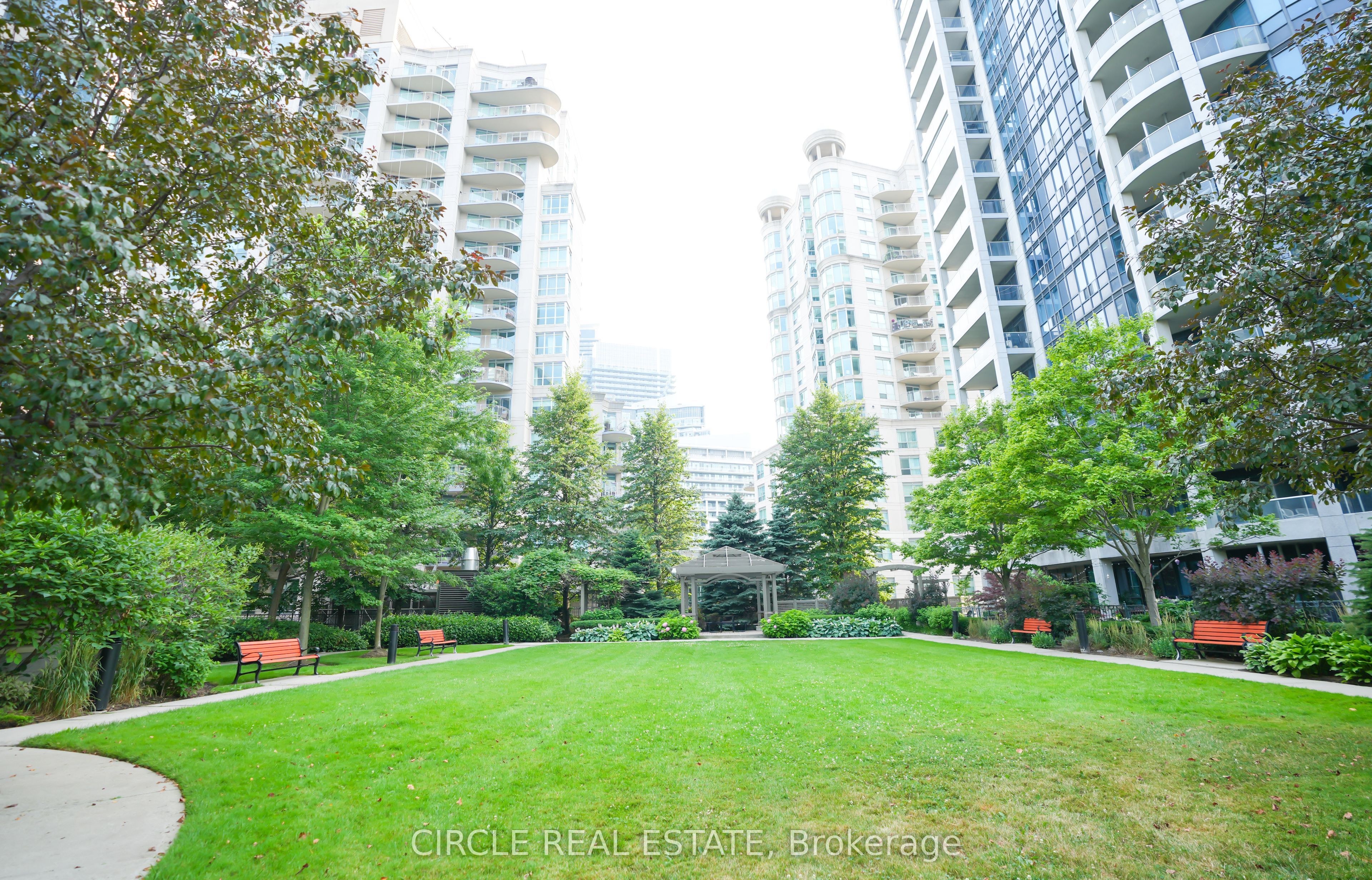 2087 Lake Shore Boulevard W 802 Property Photo 37