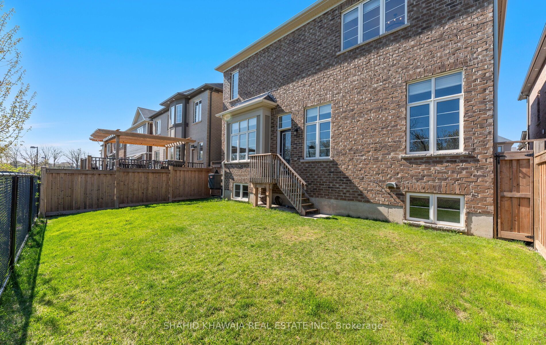 1355 Basswood Crescent Property Photo 47