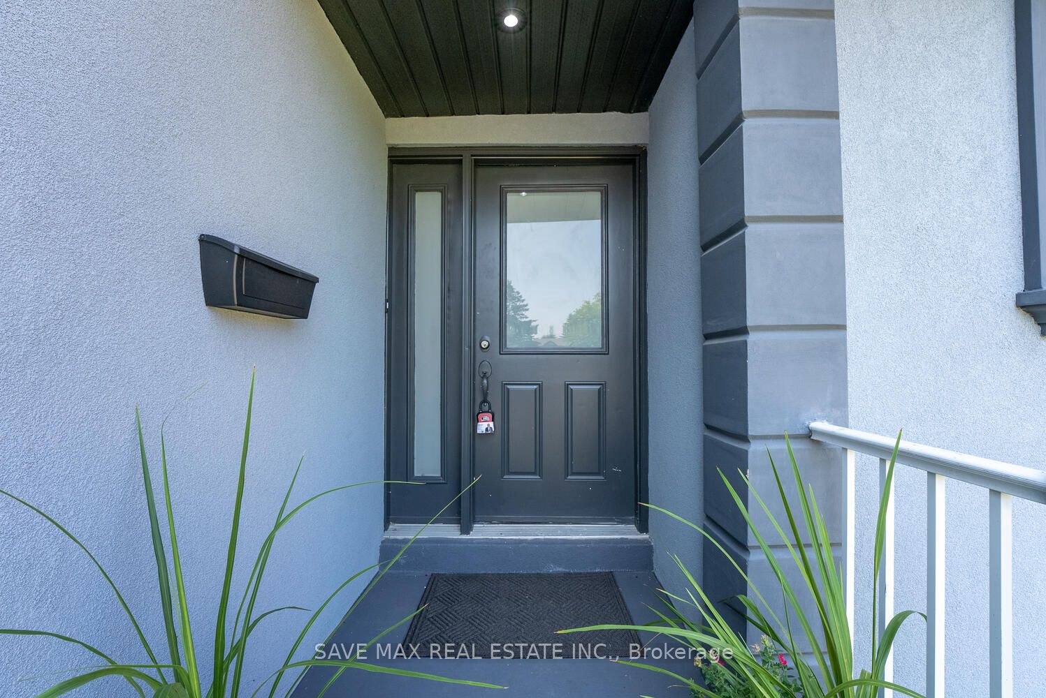 229 Rutherford Road N Property Photo 5