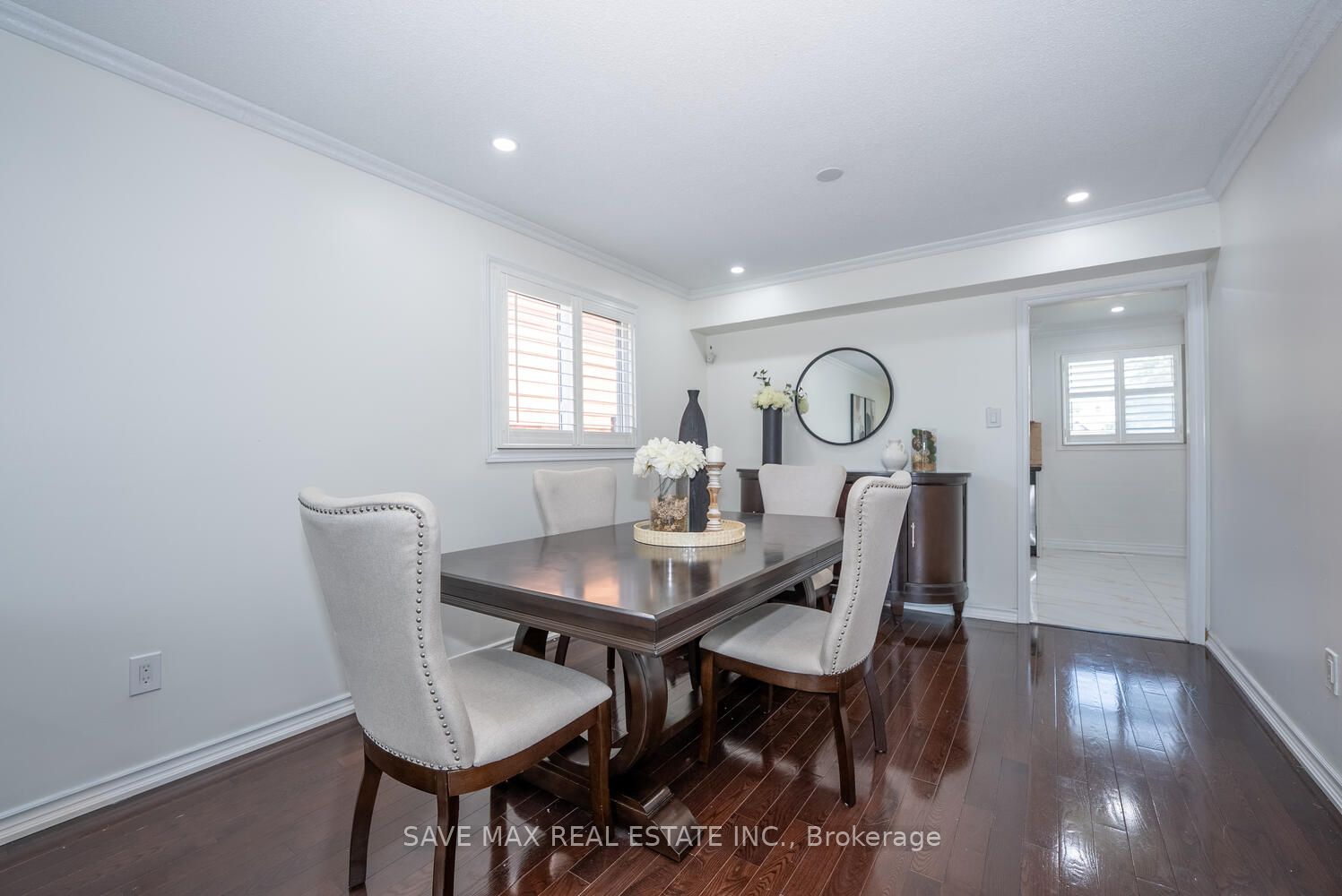 229 Rutherford Road N Property Photo 16