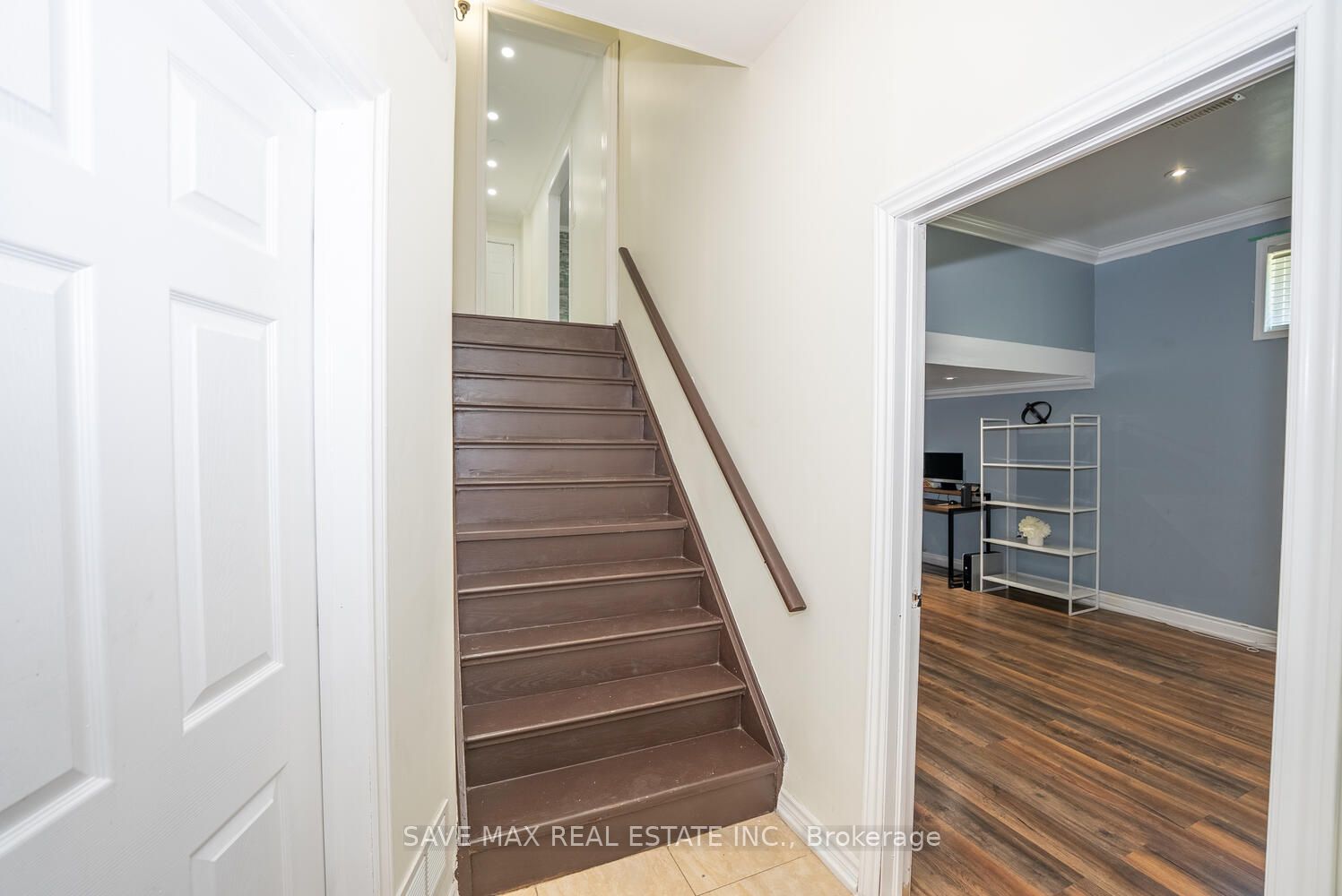 229 Rutherford Road N Property Photo 34
