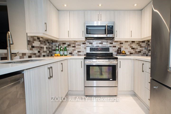 325 Webb Drive 1602 Property Photo 5