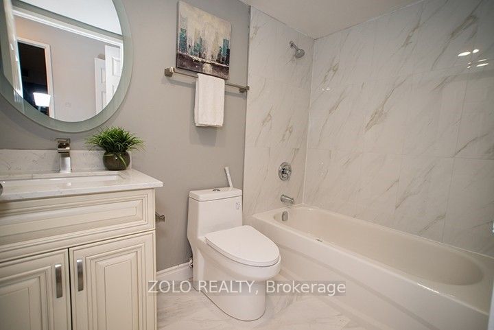 325 Webb Drive 1602 Property Photo 8