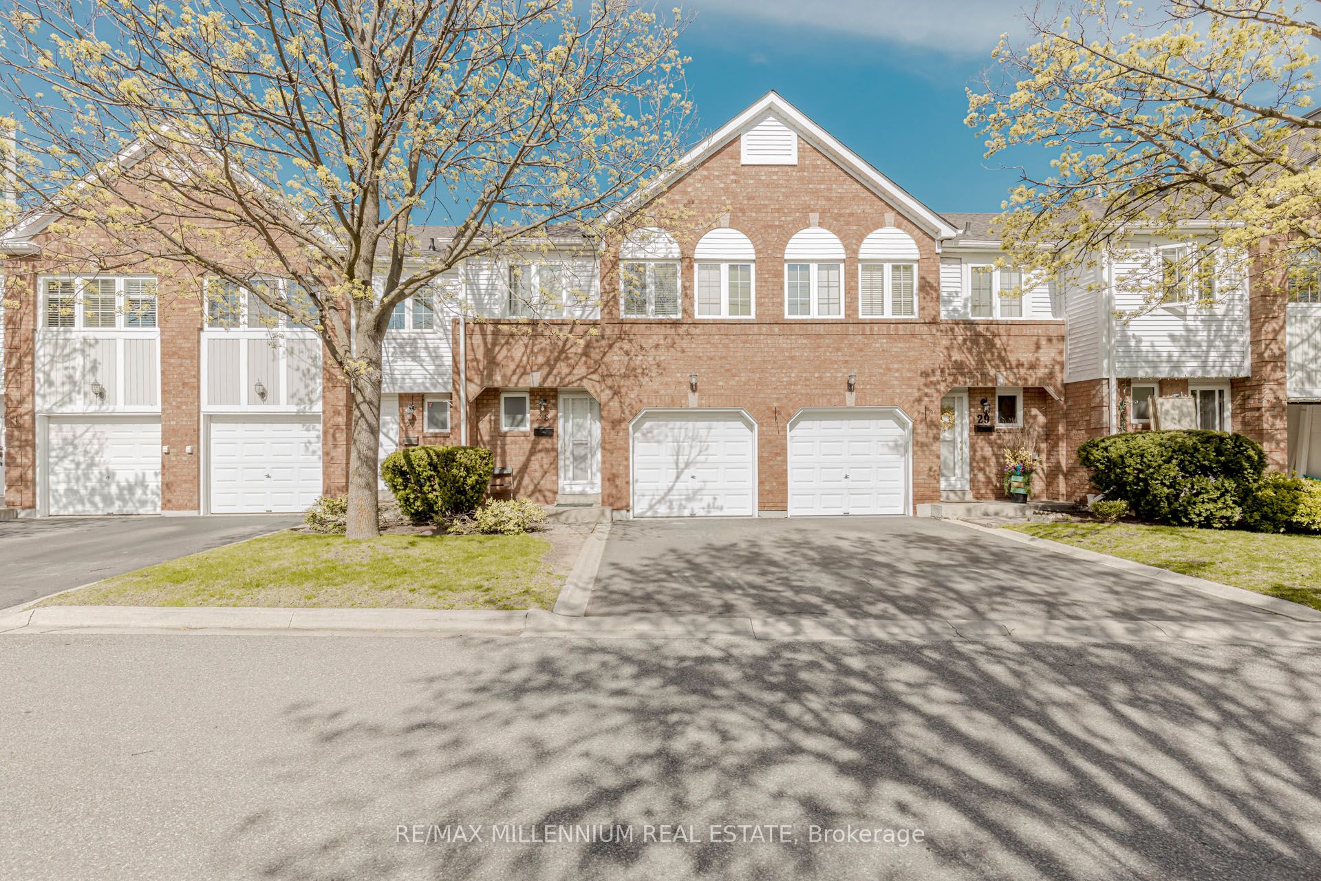 4605 Donegal Drive 28 Property Photo 1