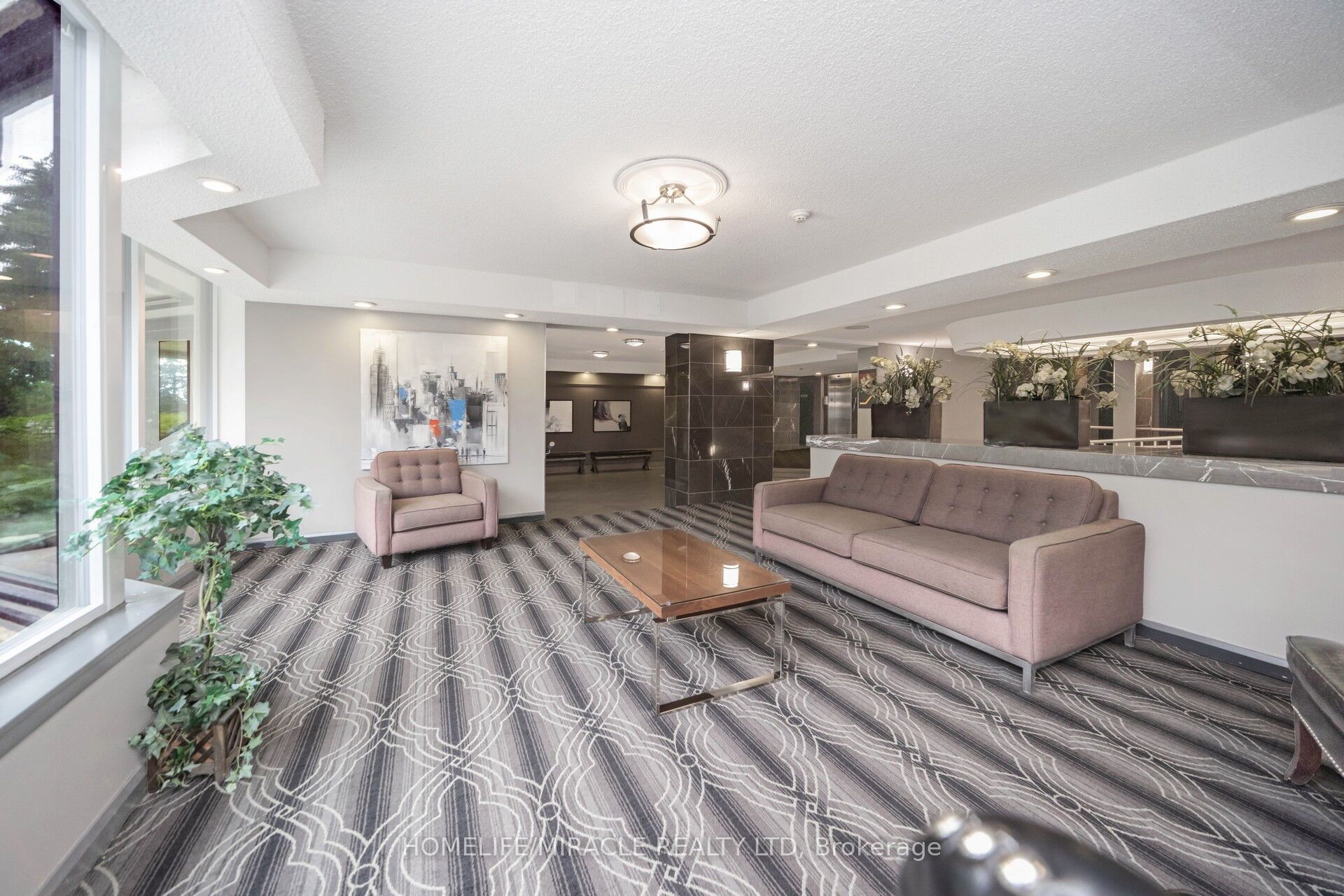 8 Lisa Street 1802 Property Photo 4