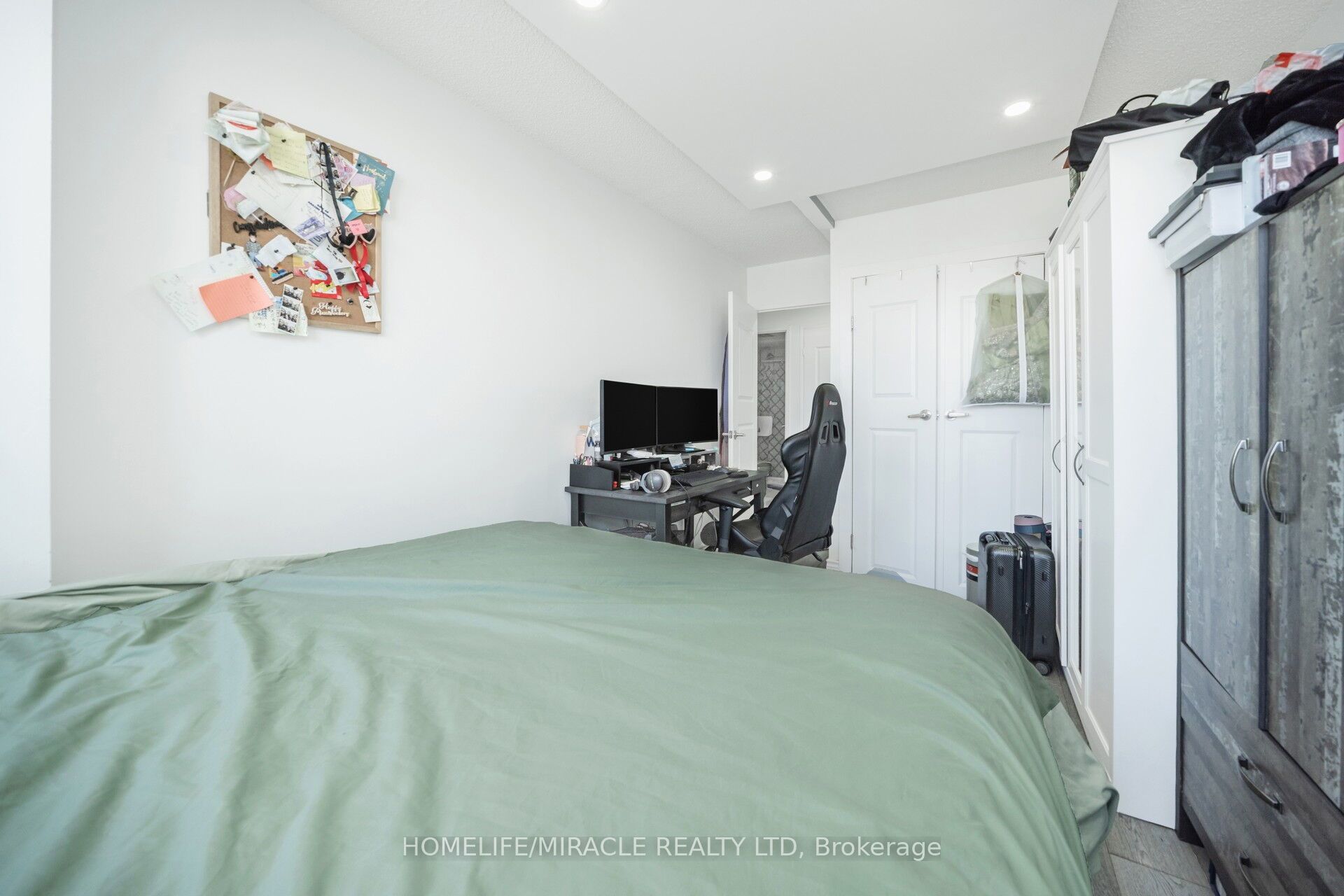 8 Lisa Street 1802 Property Photo 31