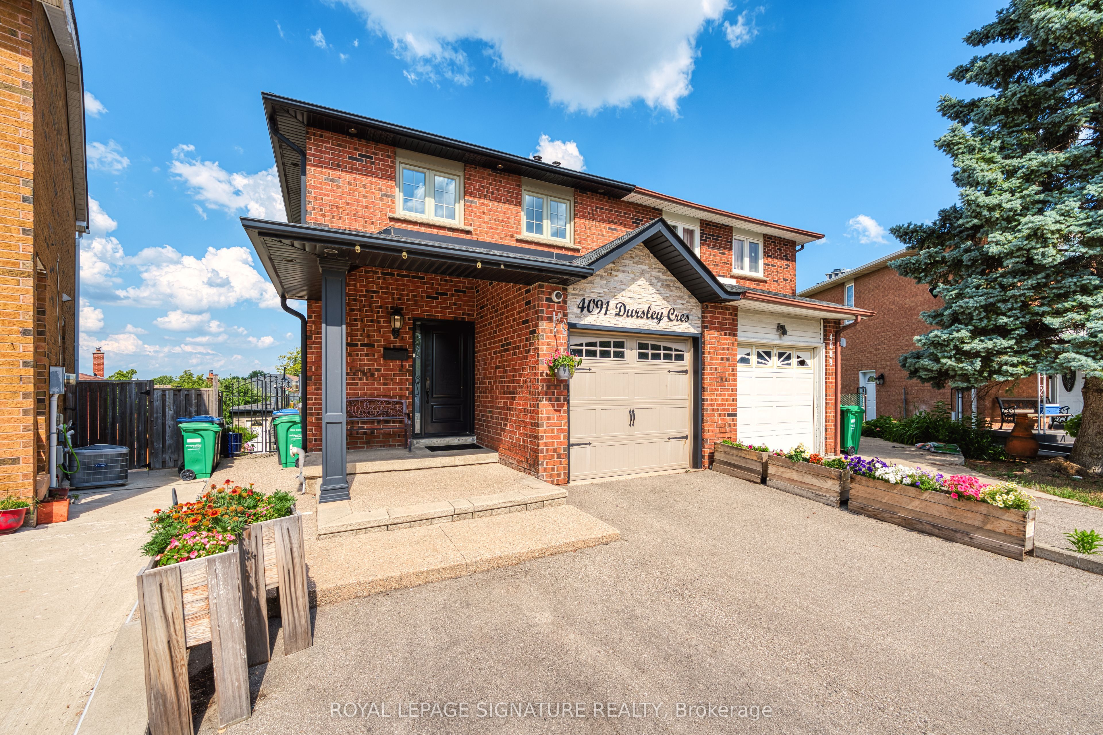 4091 Dursley Crescent Property Photo 1