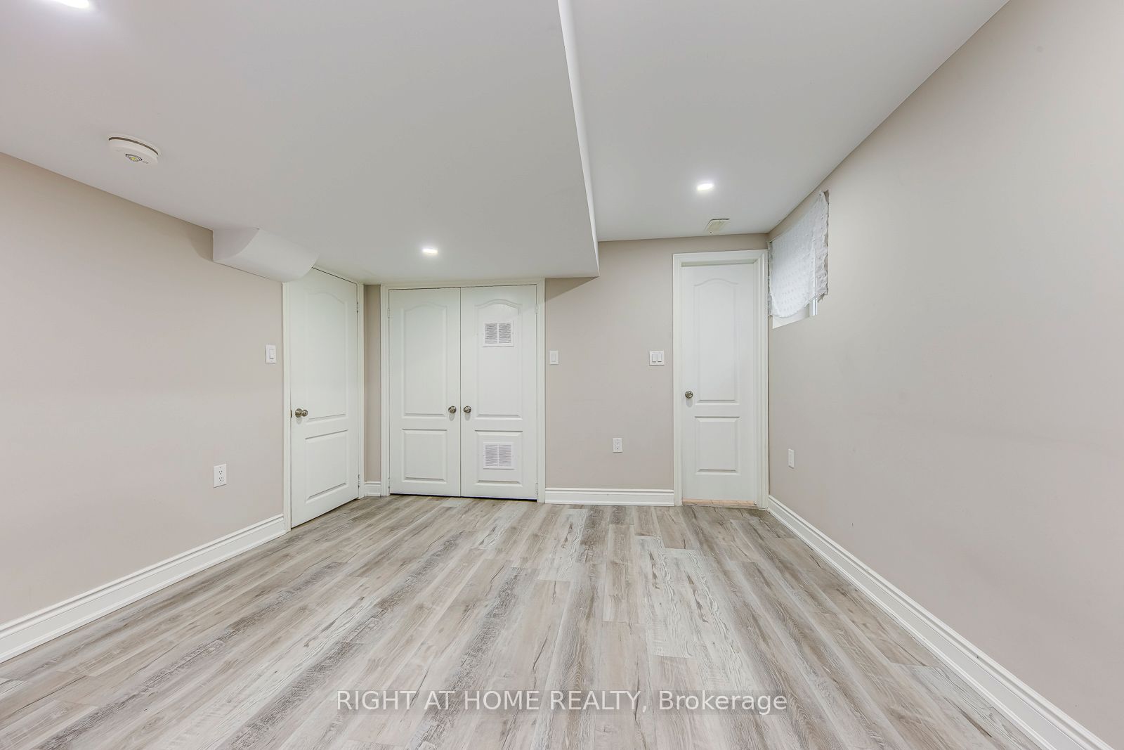 99 Masters Green Crescent Bsmt Property Photo 8