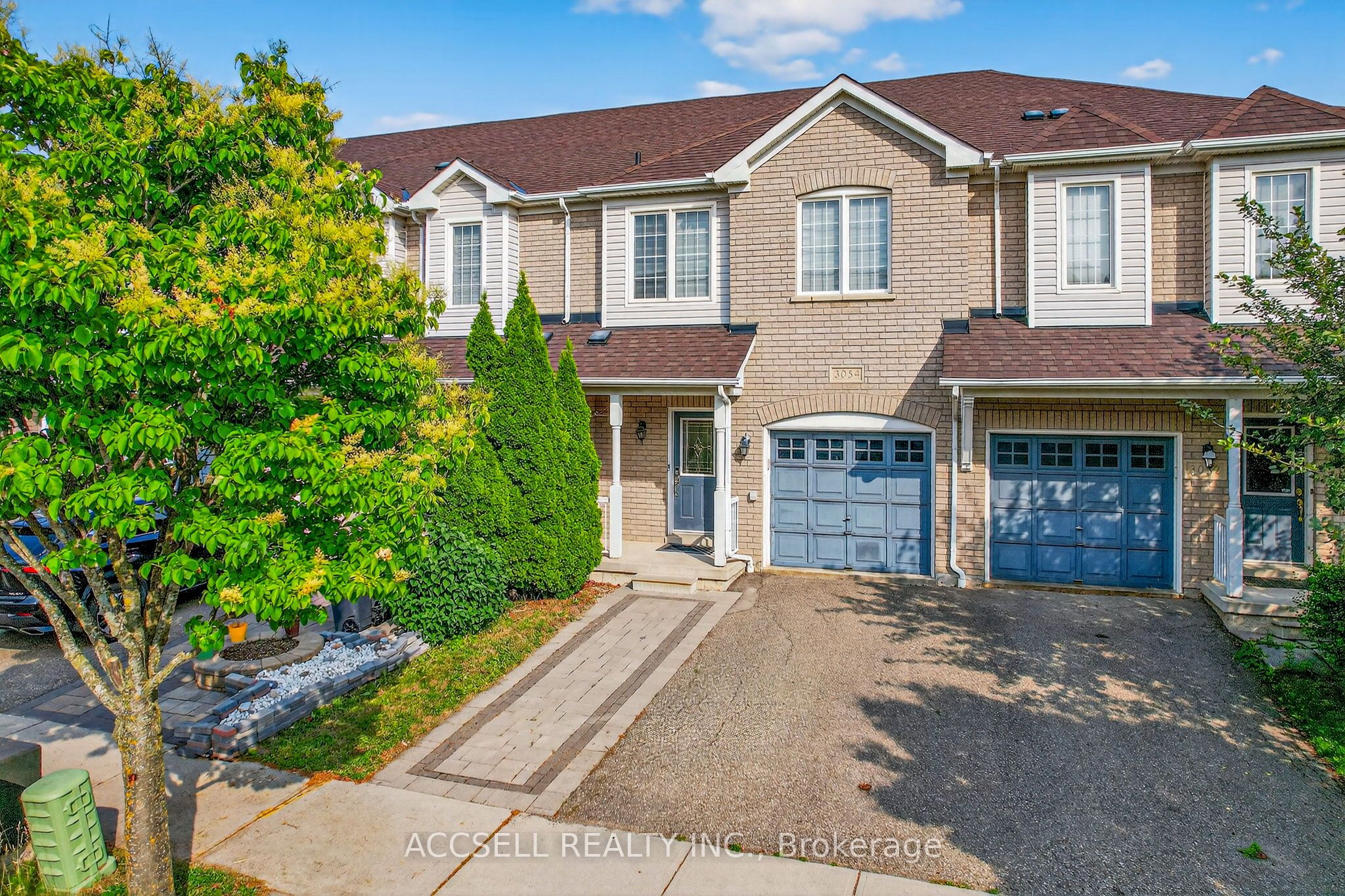 3054 Wrigglesworth Crescent Property Photo 1