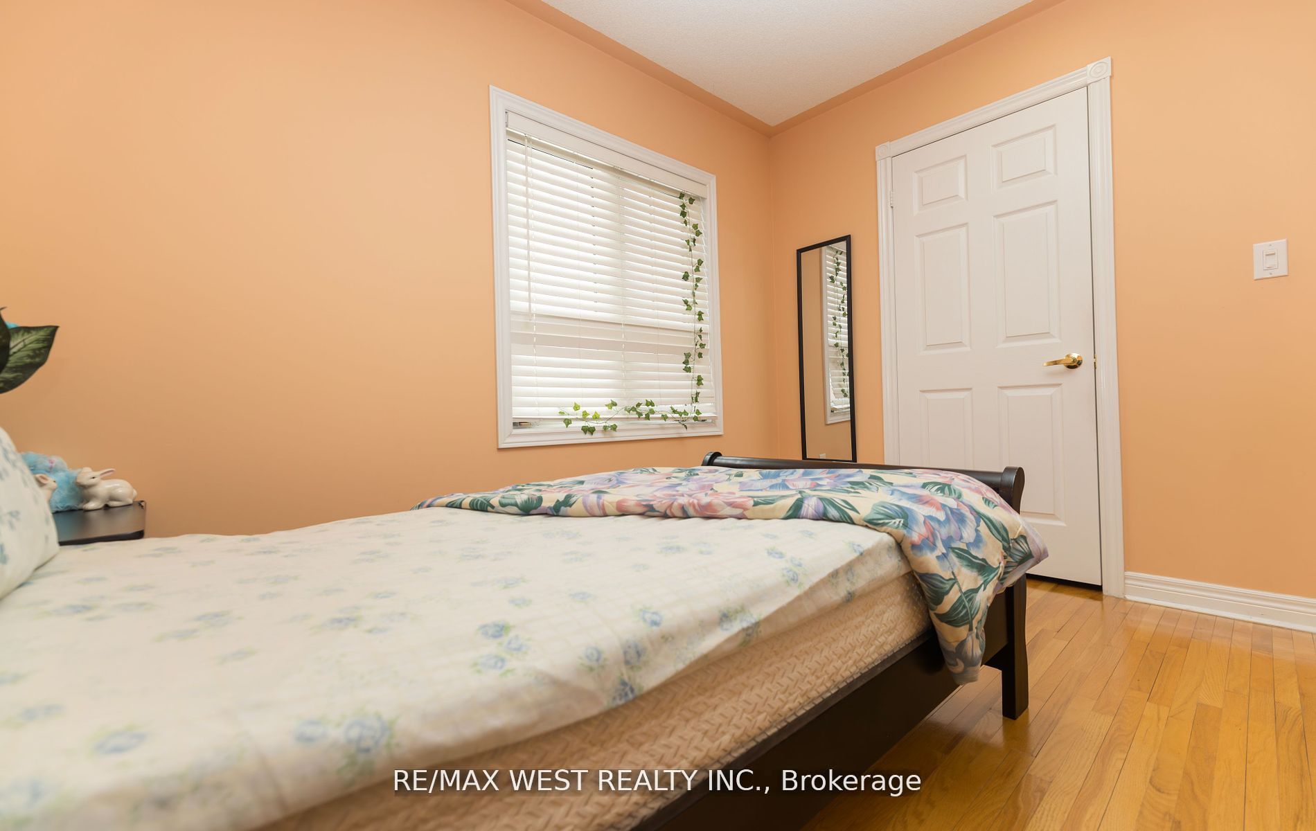 56 Meadow Oak Place Property Photo 24