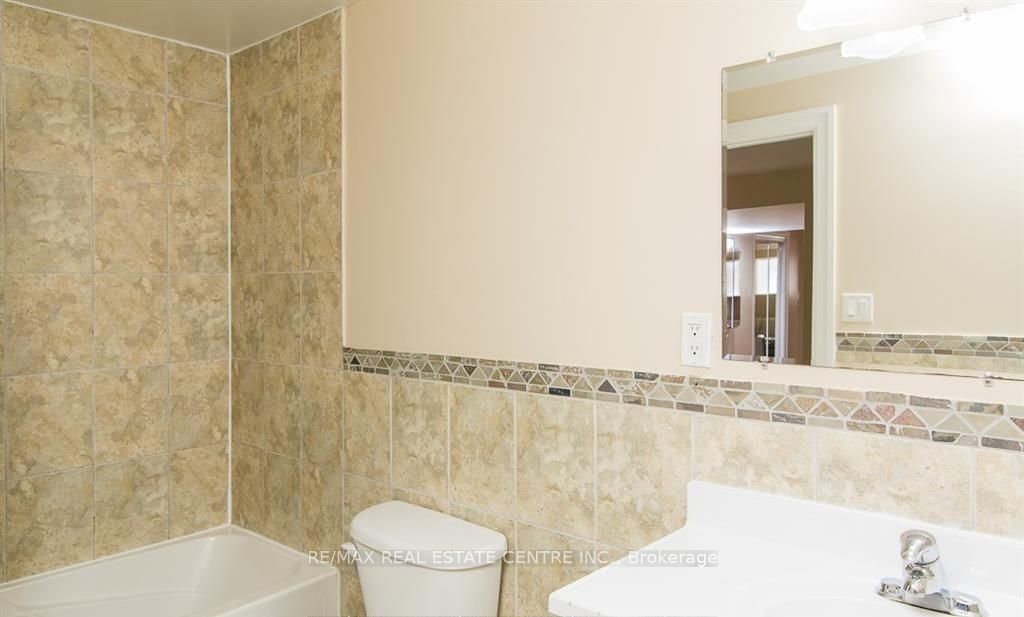 625 Hood Terrace Property Photo 35