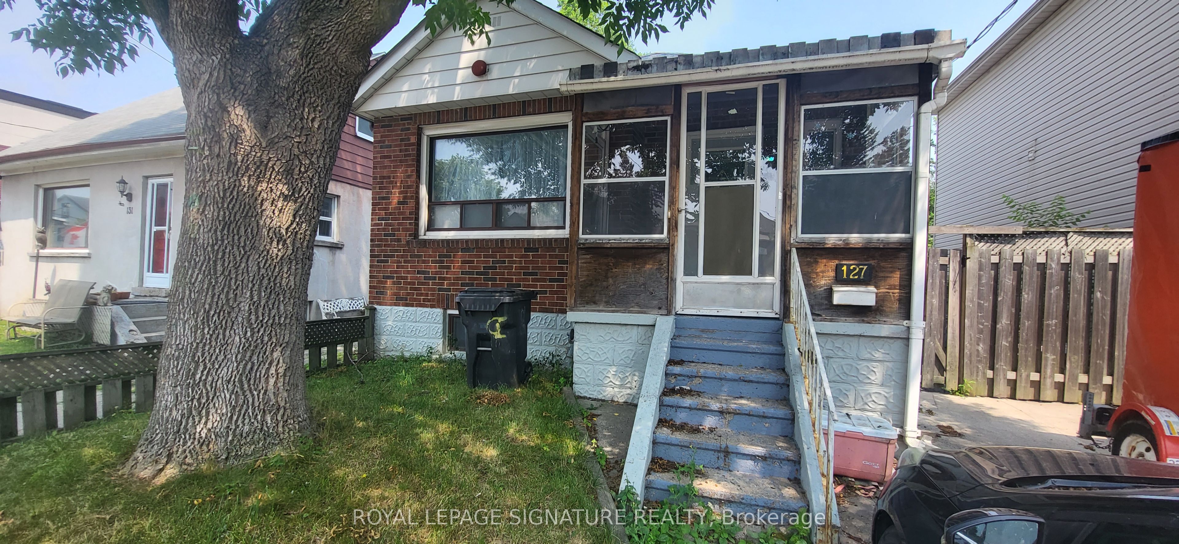 127 Sixteenth Street Property Photo 3