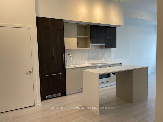 395 Dundas Street W 216 Property Photo 14