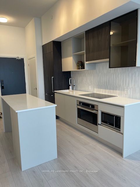 395 Dundas Street W 216 Property Photo 23