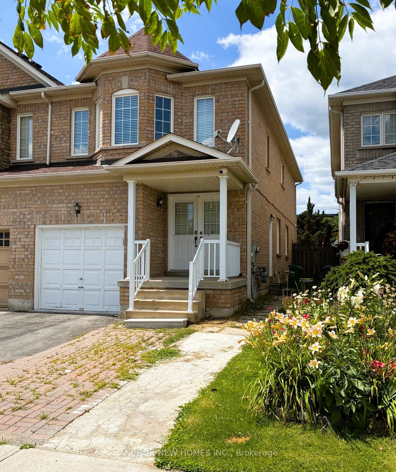 3857 Partition Road Upper Property Photo 1