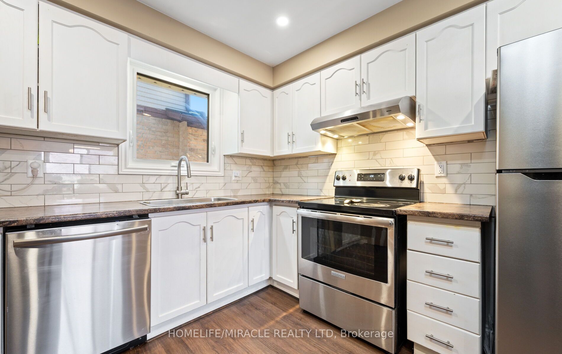 2438 Whittaker Drive Property Photo 18