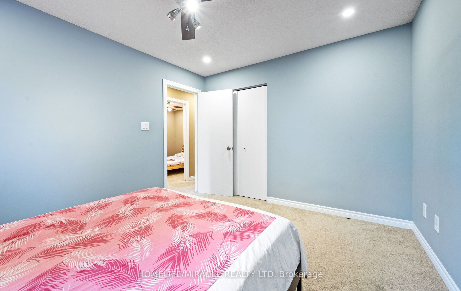 2438 Whittaker Drive Property Photo 23
