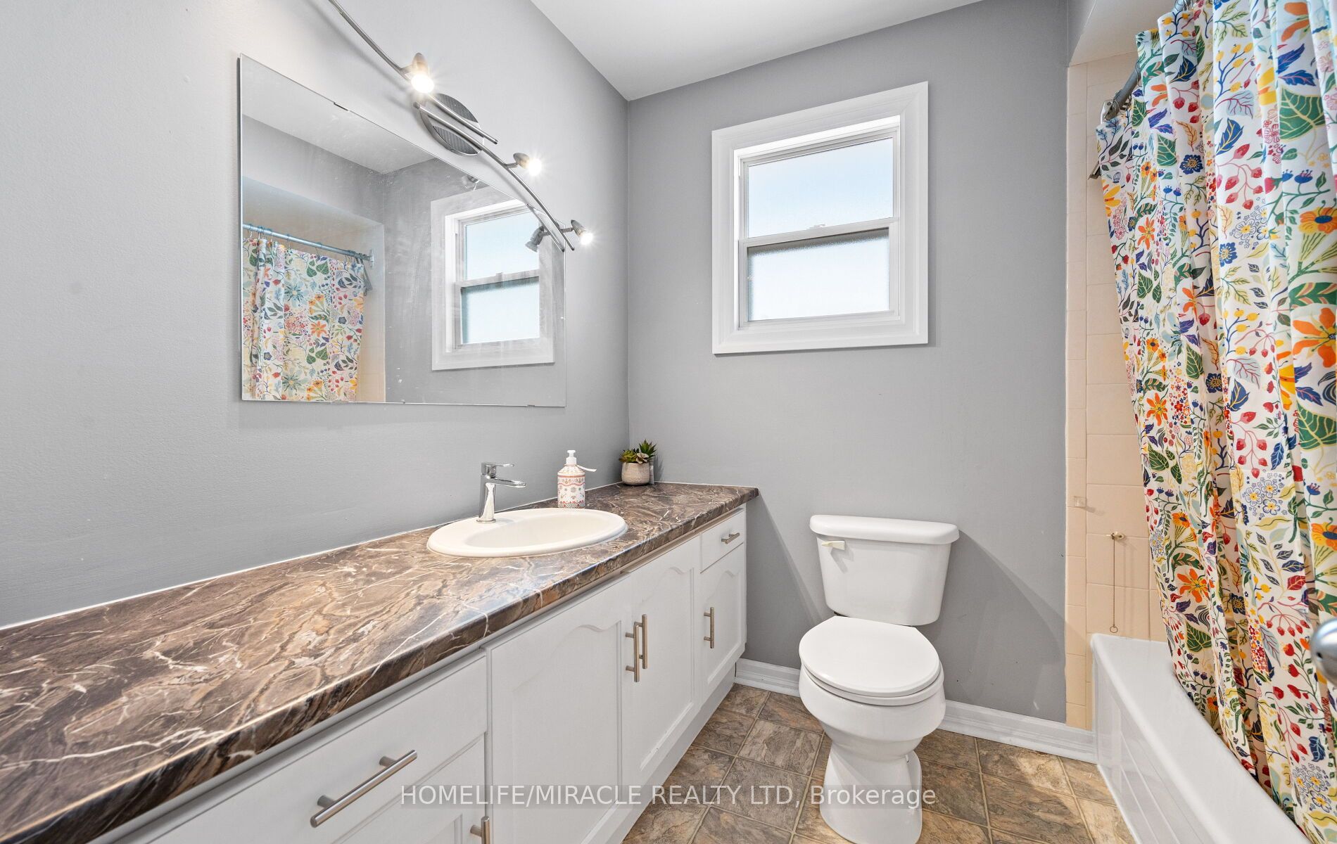 2438 Whittaker Drive Property Photo 29