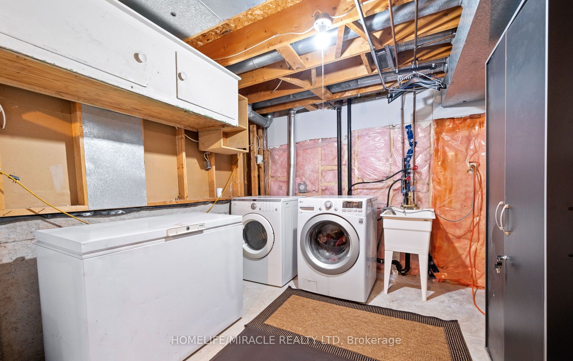 2438 Whittaker Drive Property Photo 37
