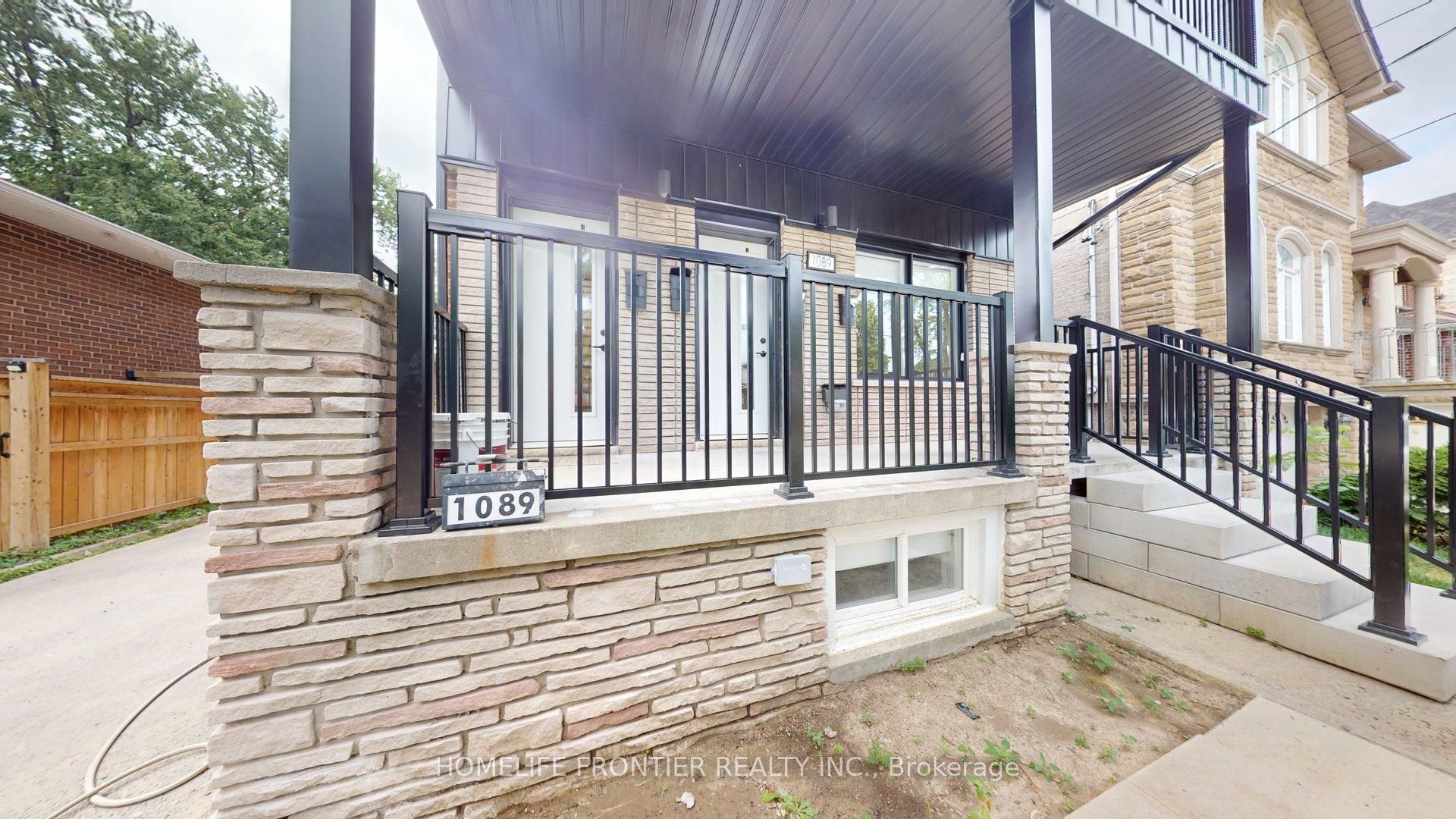 1089 Glencairn Avenue 2 (main) Property Photo 3