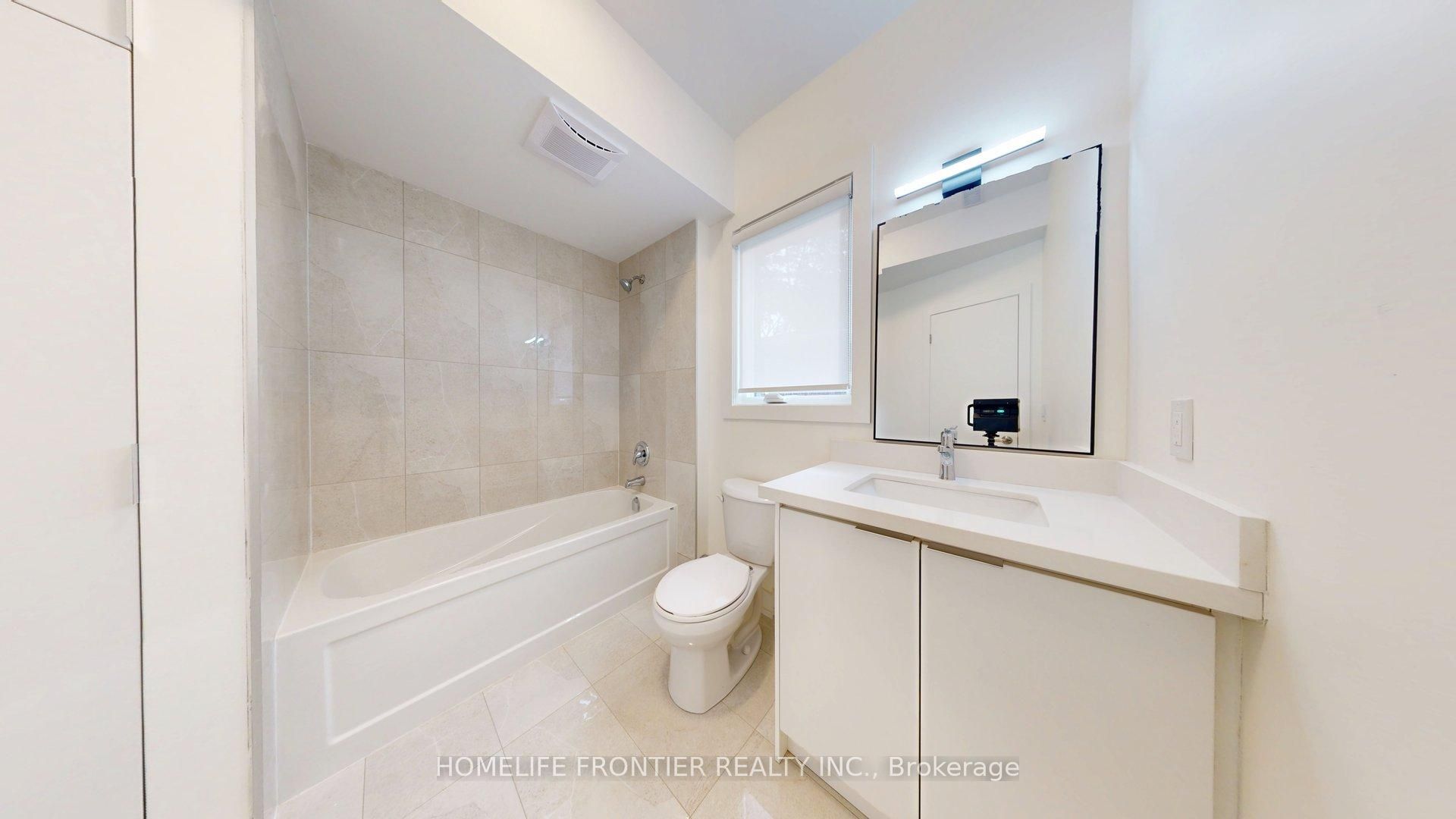 1089 Glencairn Avenue 2 (main) Property Photo 13