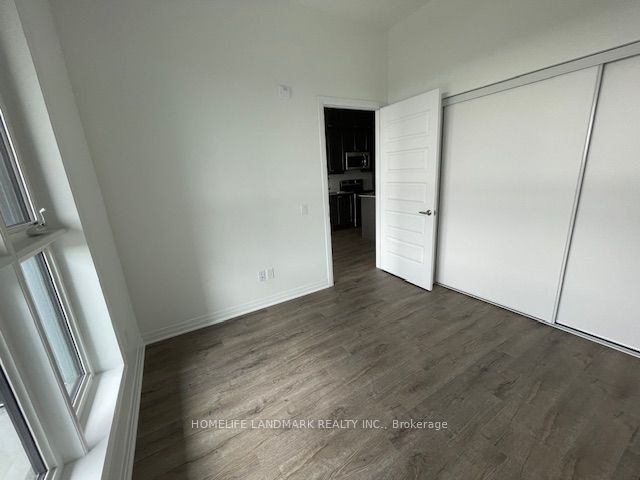 95 Dundas Street 411 Property Photo 2