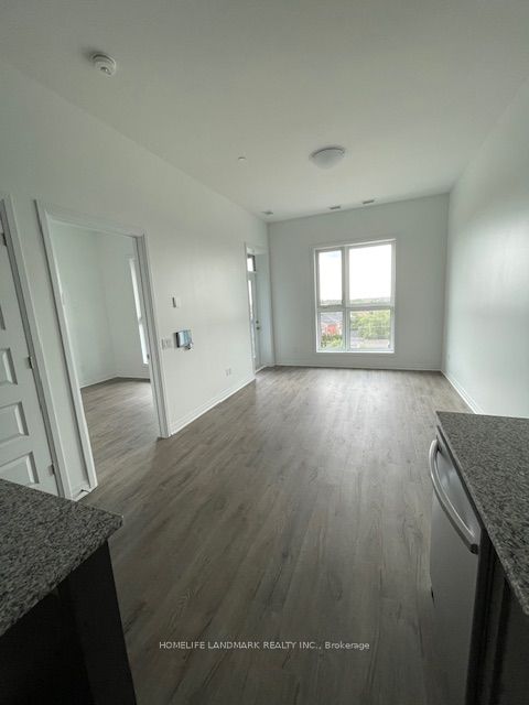 95 Dundas Street 411 Property Photo 4