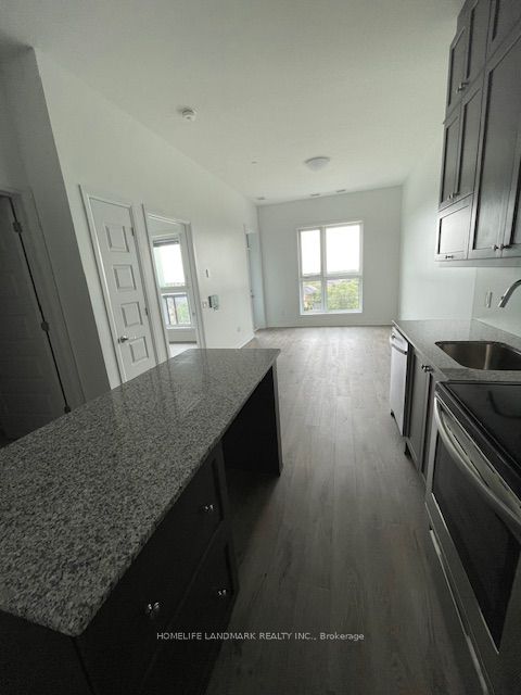 95 Dundas Street 411 Property Photo 5