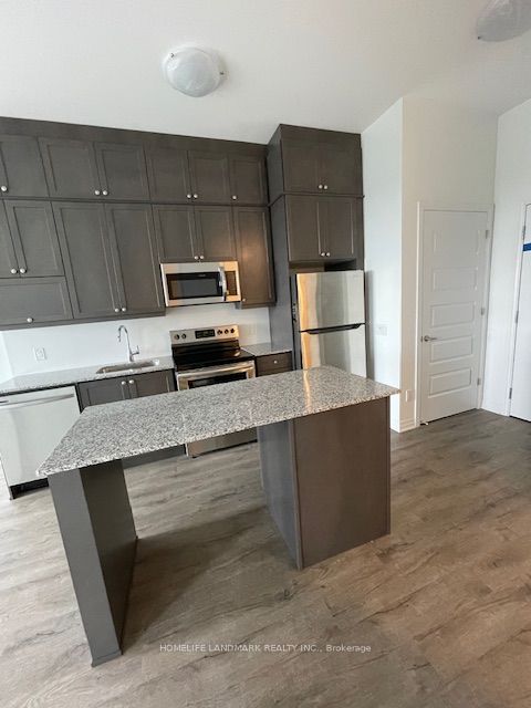 95 Dundas Street 411 Property Photo 13