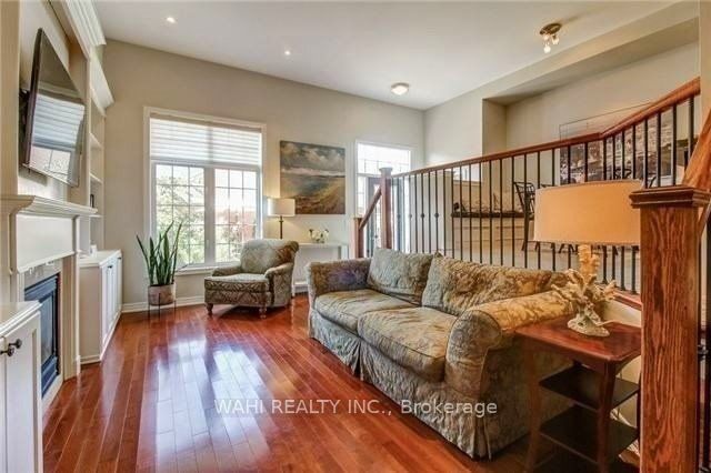 3403 Eglinton Avenue W Property Photo 9