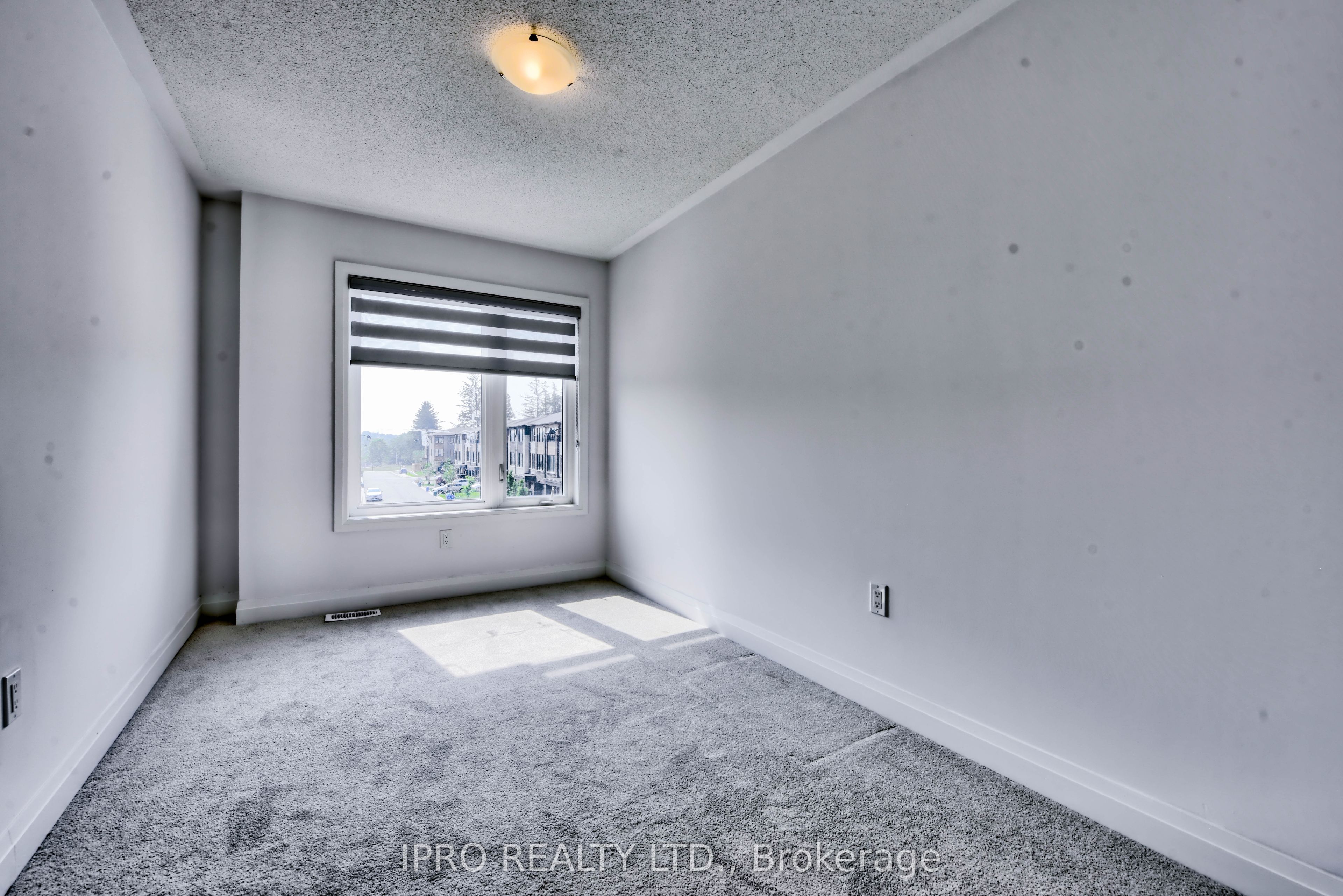 48 Windtree Way Property Photo 1