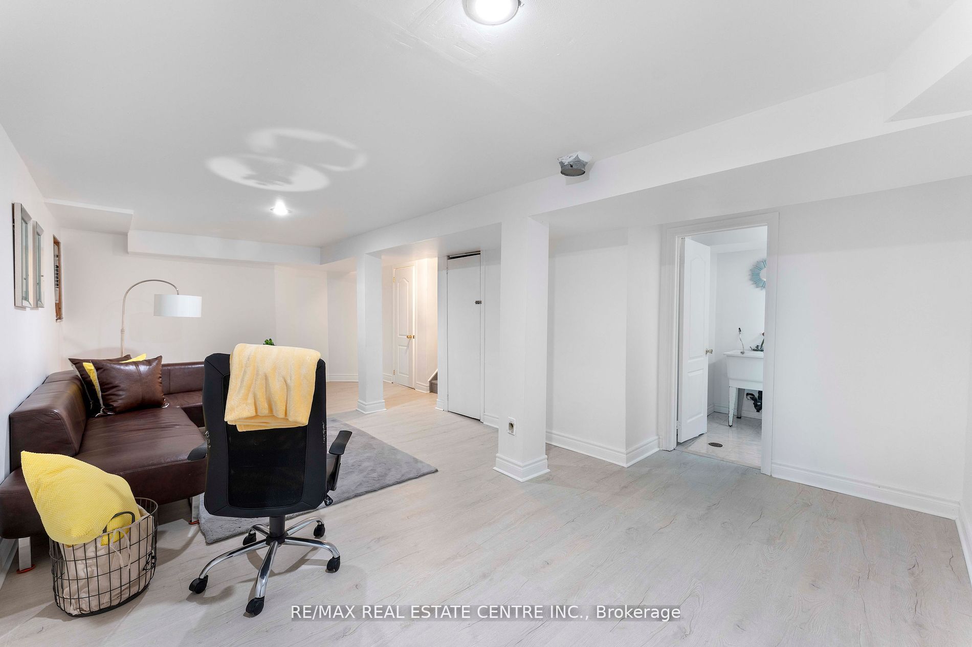 115 Ecclestone Drive Property Photo 23