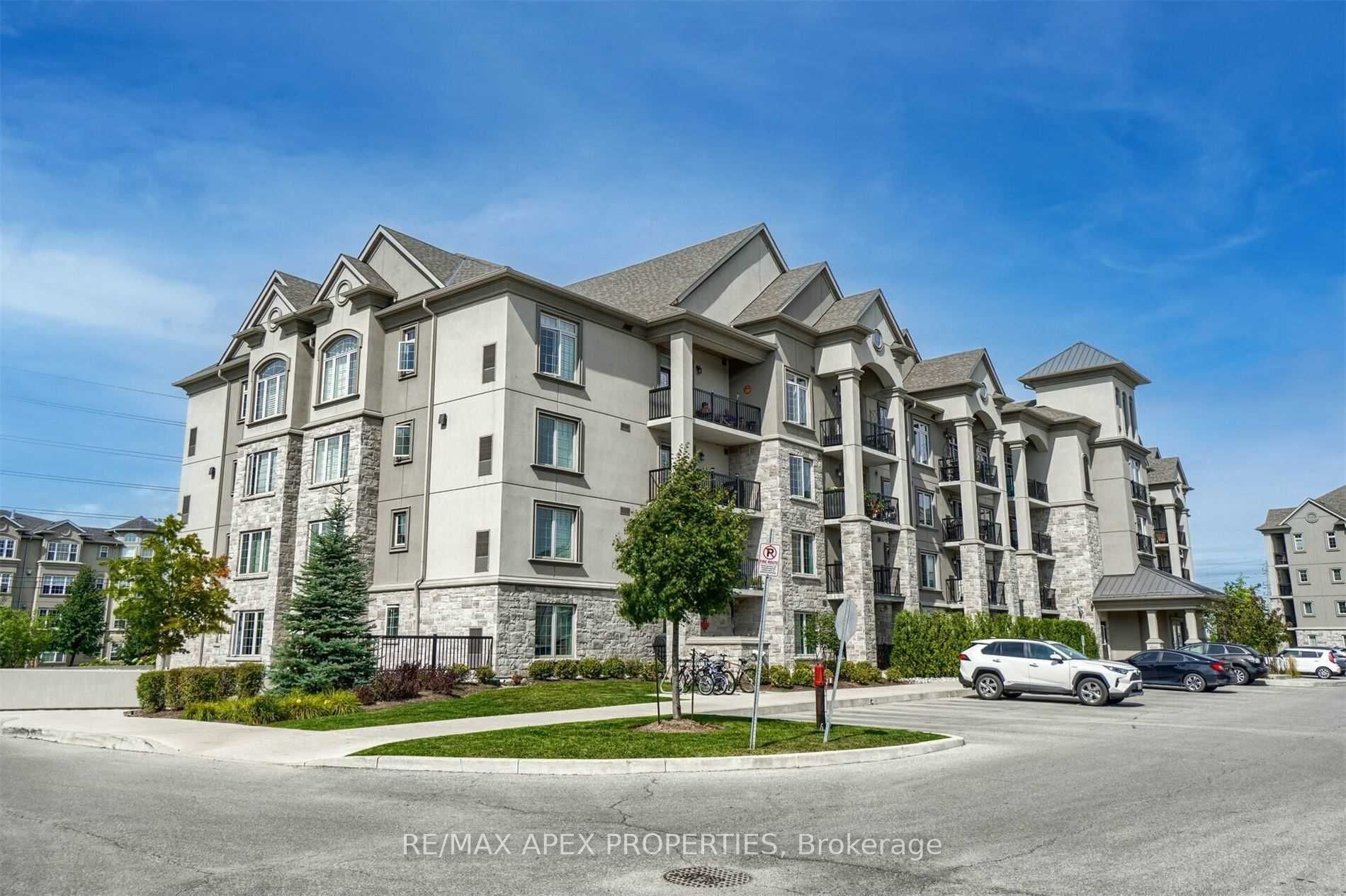 1460 Main St E Property Photo 1