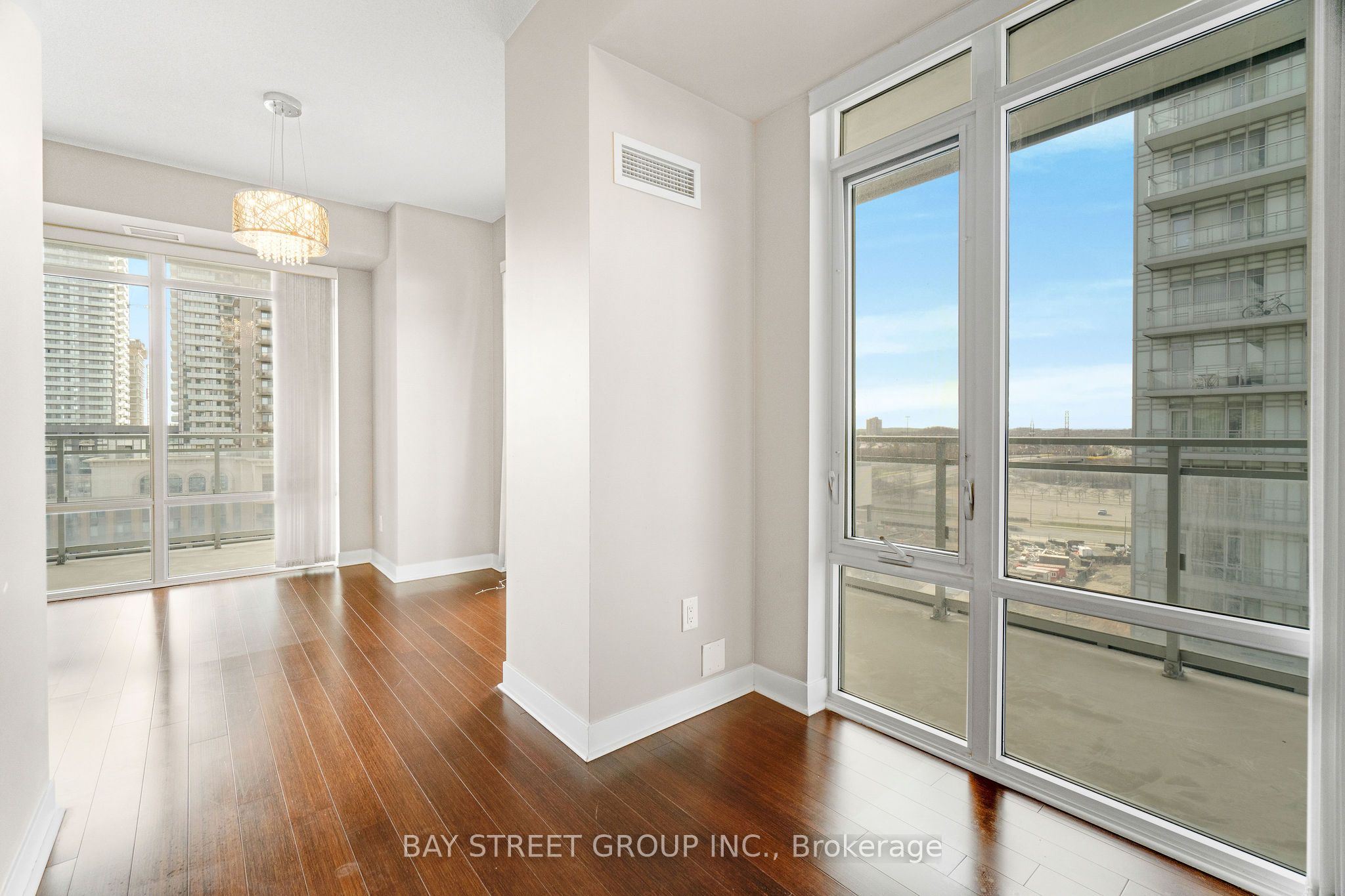 365 Prince Of Wales Drive 1108 Property Photo 18