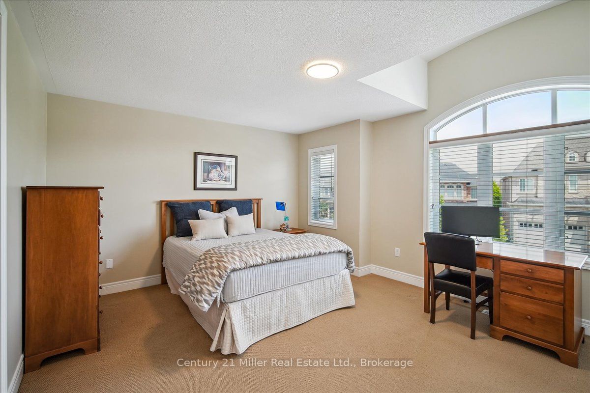 2394 Robmar Drive Property Photo 19