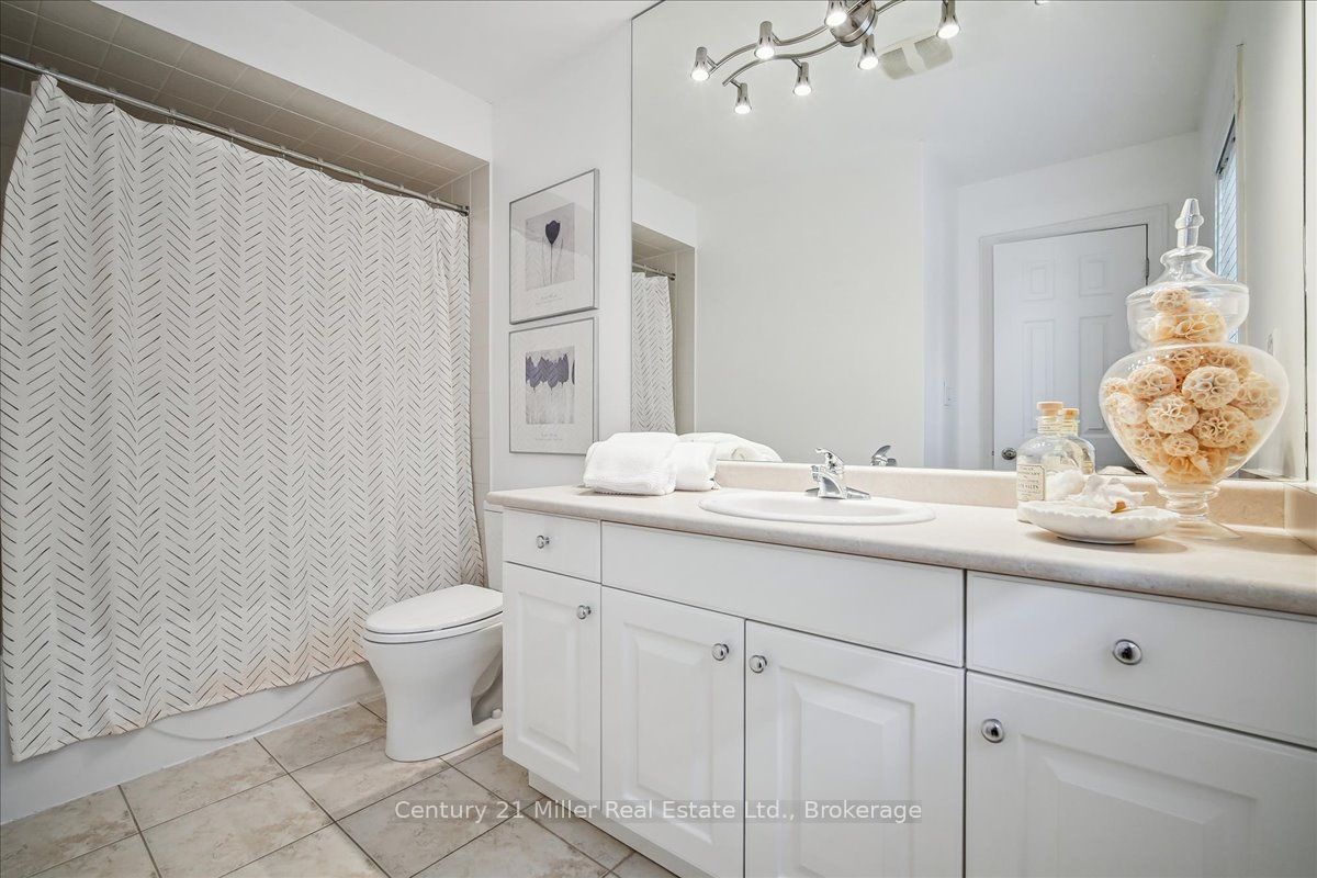 2394 Robmar Drive Property Photo 24
