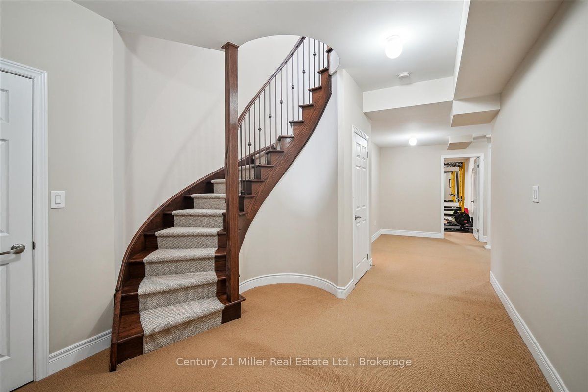 2394 Robmar Drive Property Photo 31
