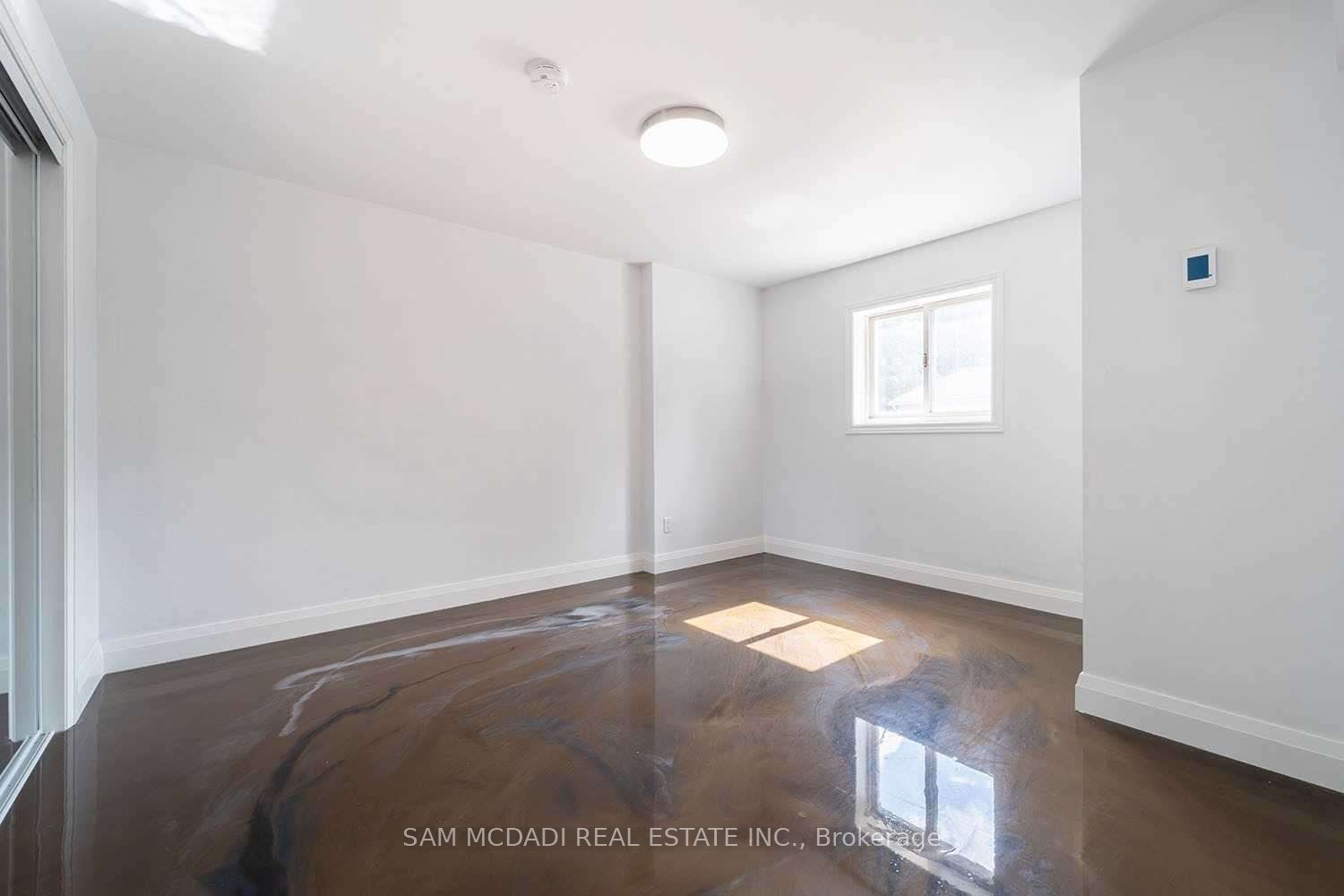 14011 Trafalgar Road Apt A Property Photo 14