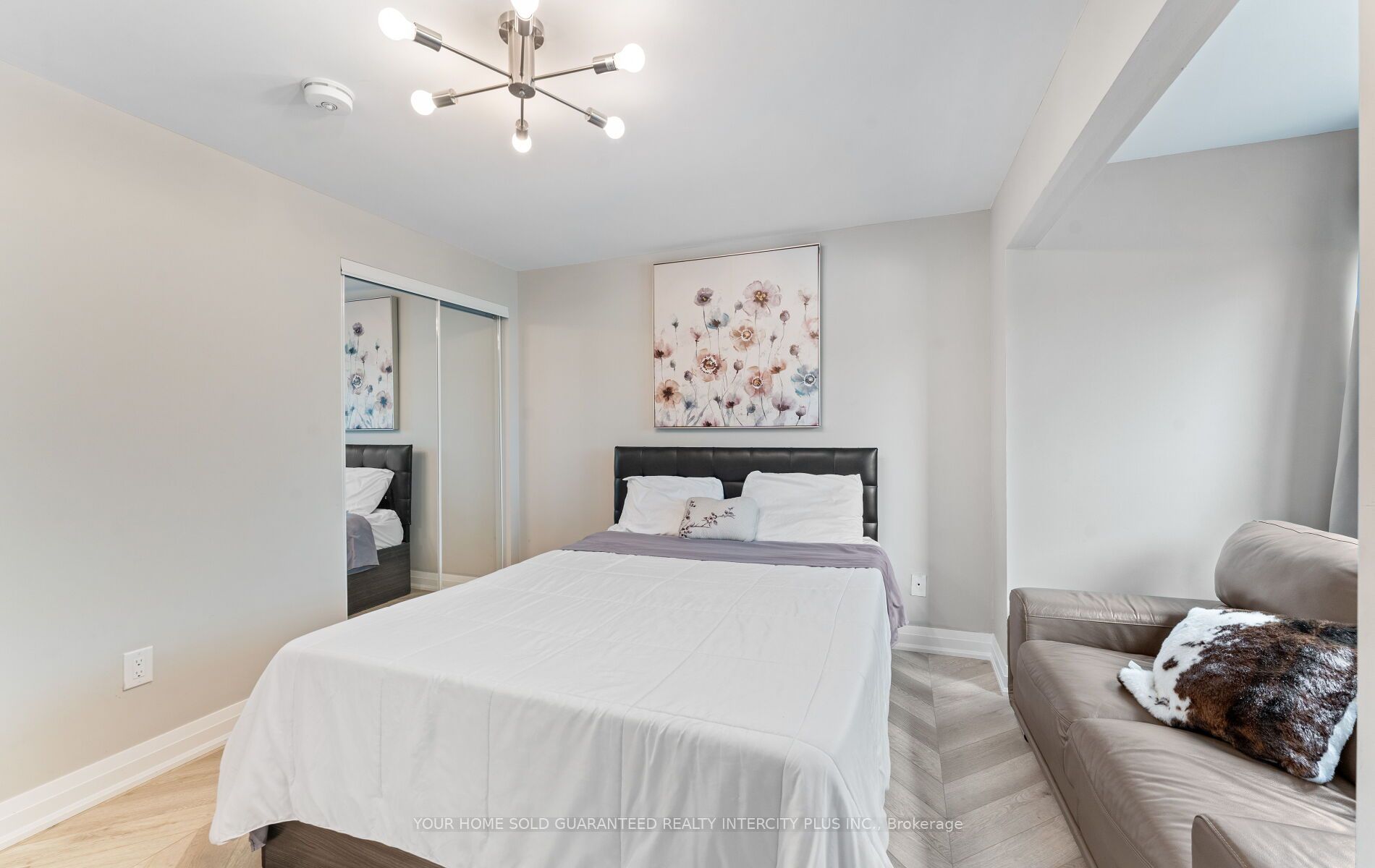 4 Borden Hill Court Property Photo 22
