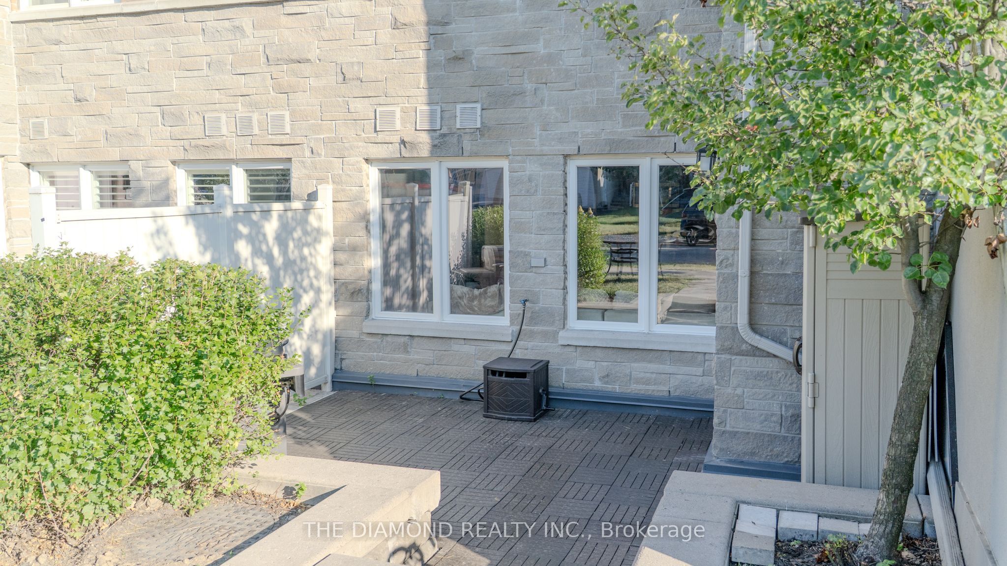 25 Richgrove Drive 106 Property Photo 3