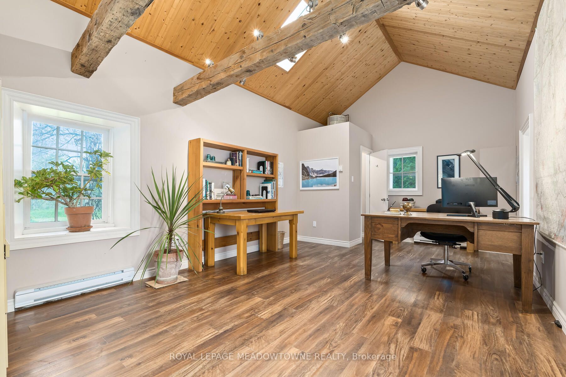 10319 15 Side Road Property Photo 35