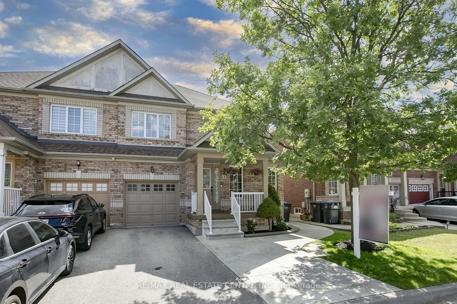 11 Jewel Crescent Property Photo 1