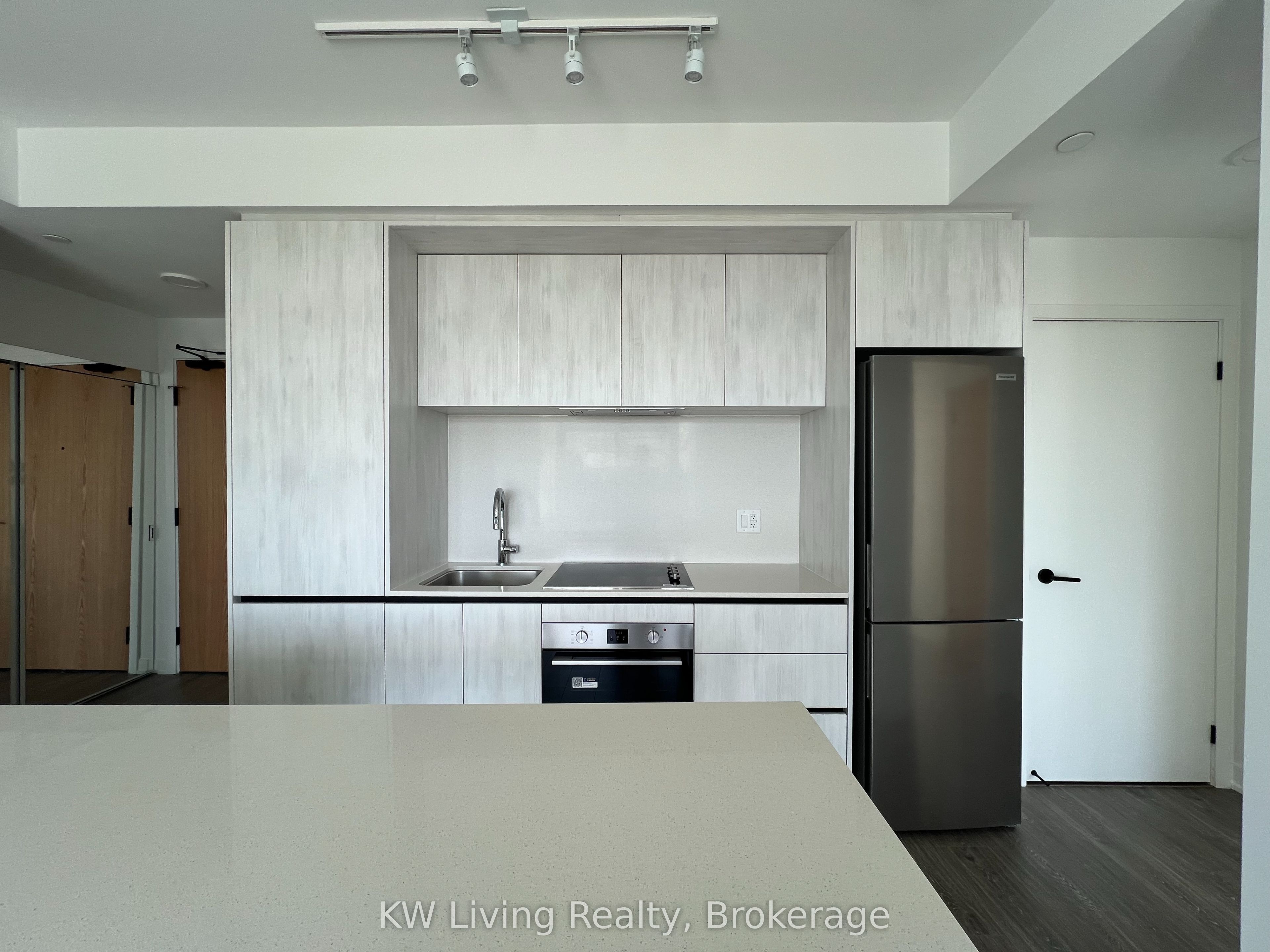 2495 Eglinton Avenue W 1509 Property Photo 6