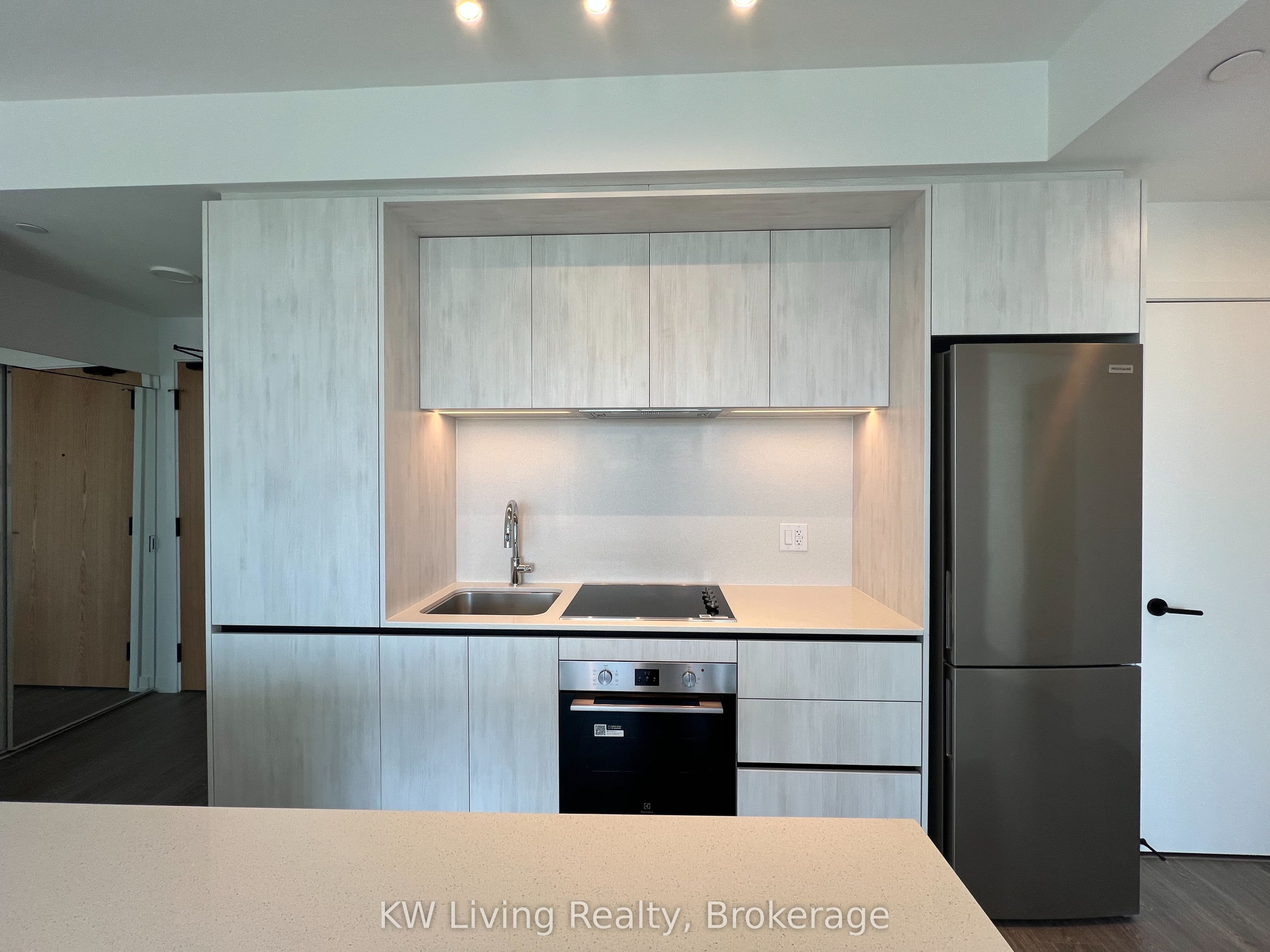 2495 Eglinton Avenue W 1509 Property Photo 7