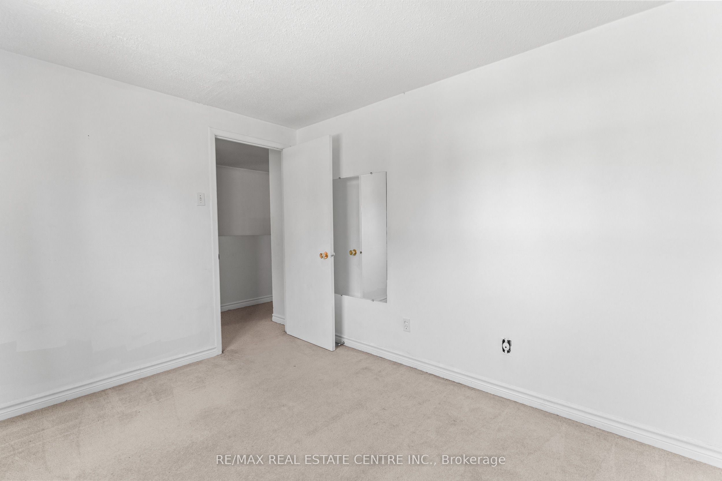 32 Josephine Court Property Photo 24