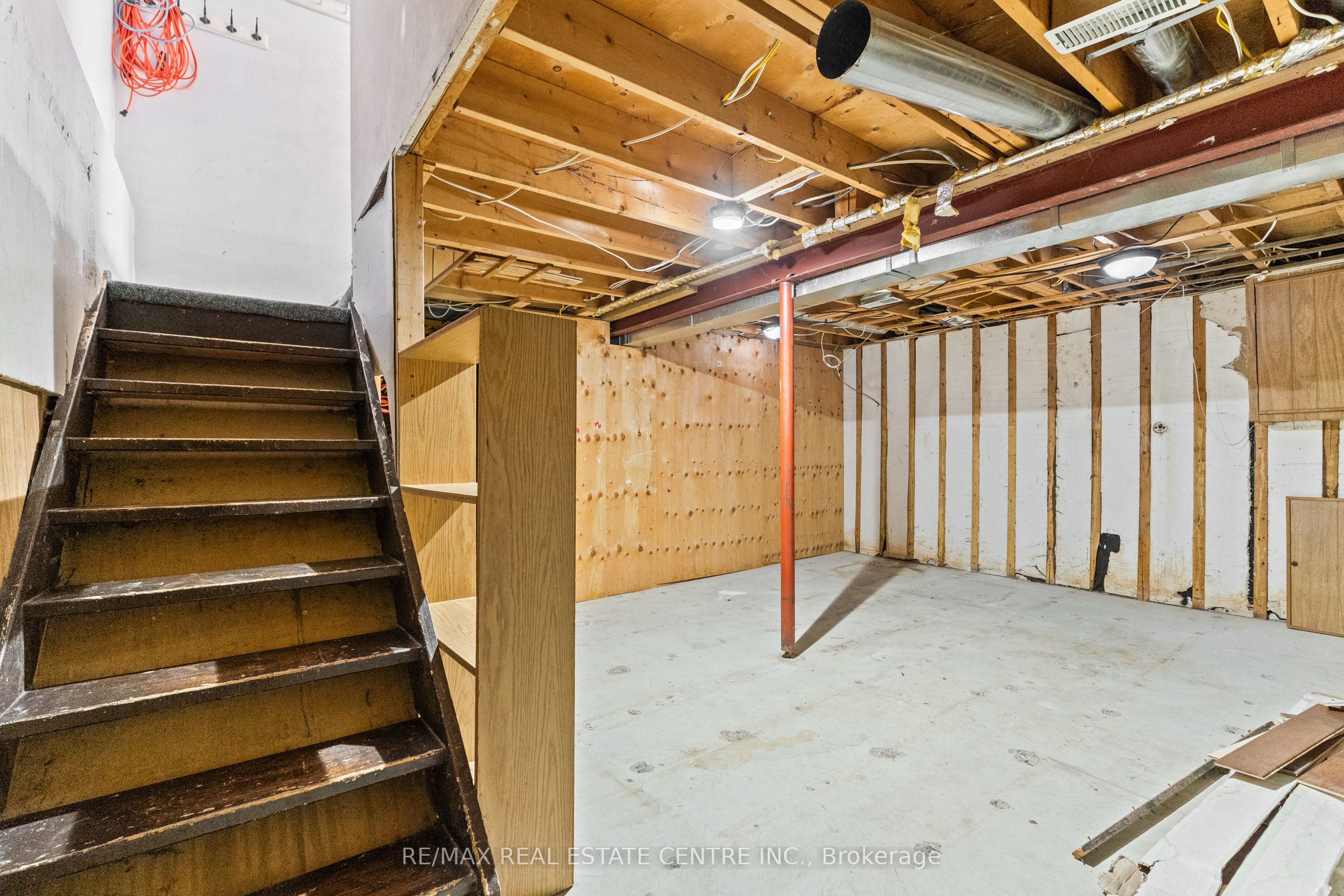 32 Josephine Court Property Photo 28