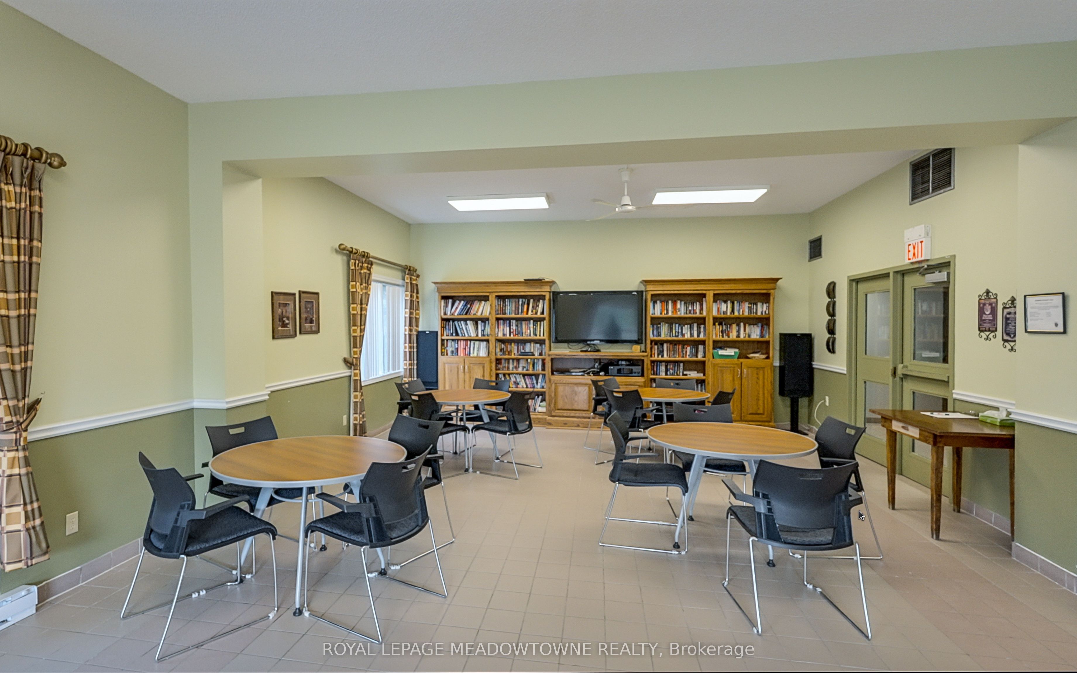 26 Hall Road 302 Property Photo 41