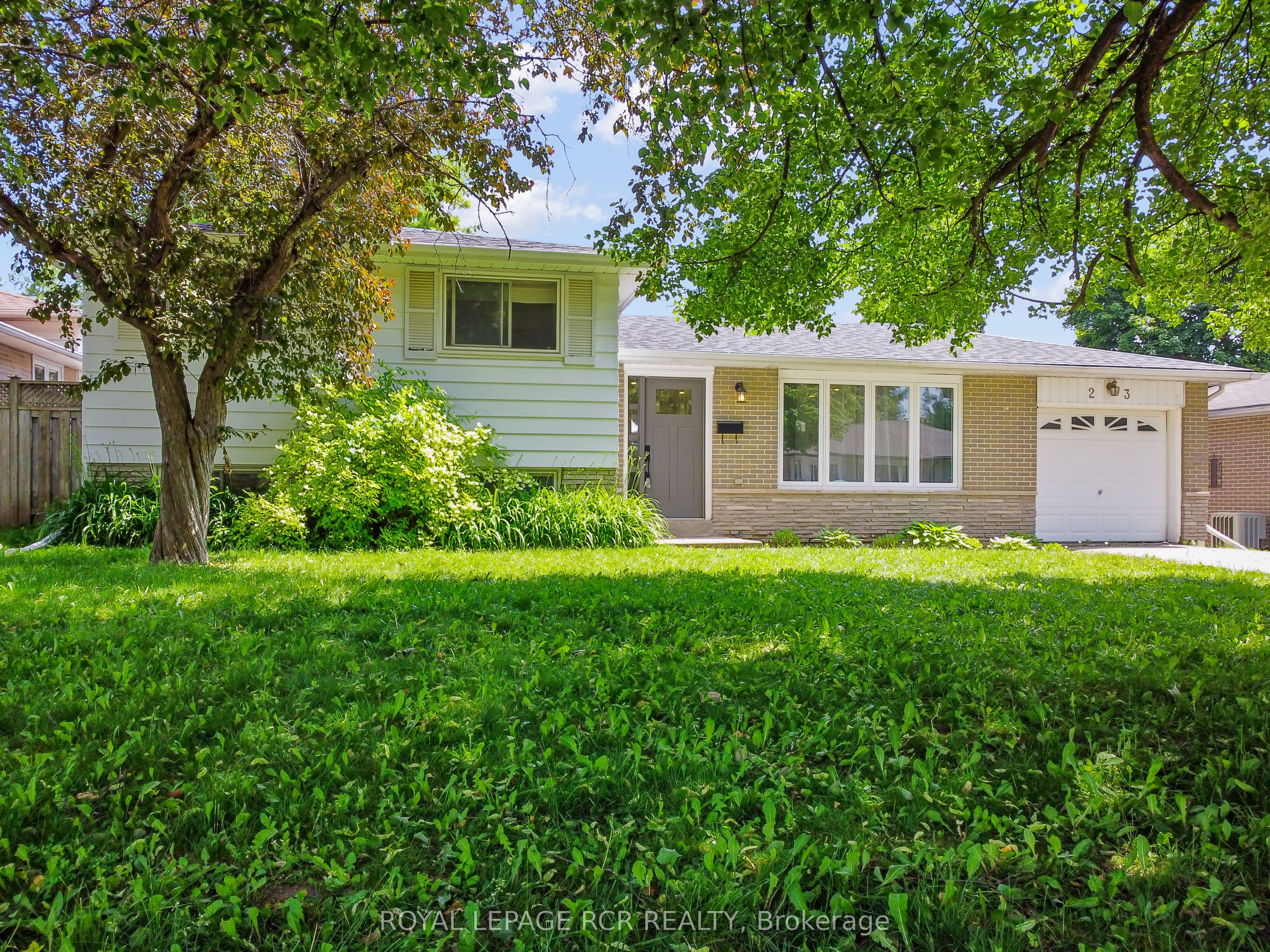 23 Highland Drive Property Photo 1