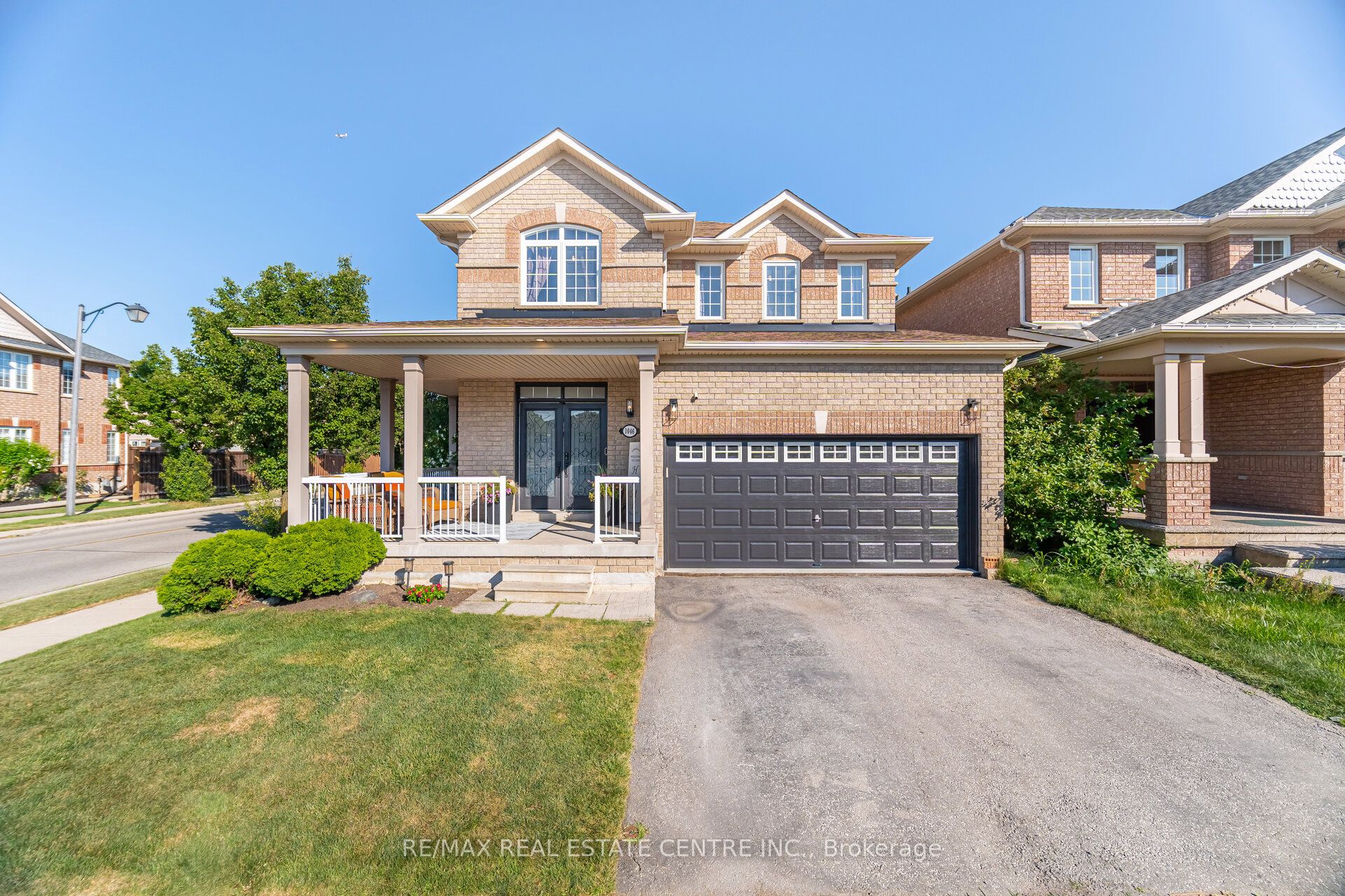 1046 Costigan Road Property Photo 1