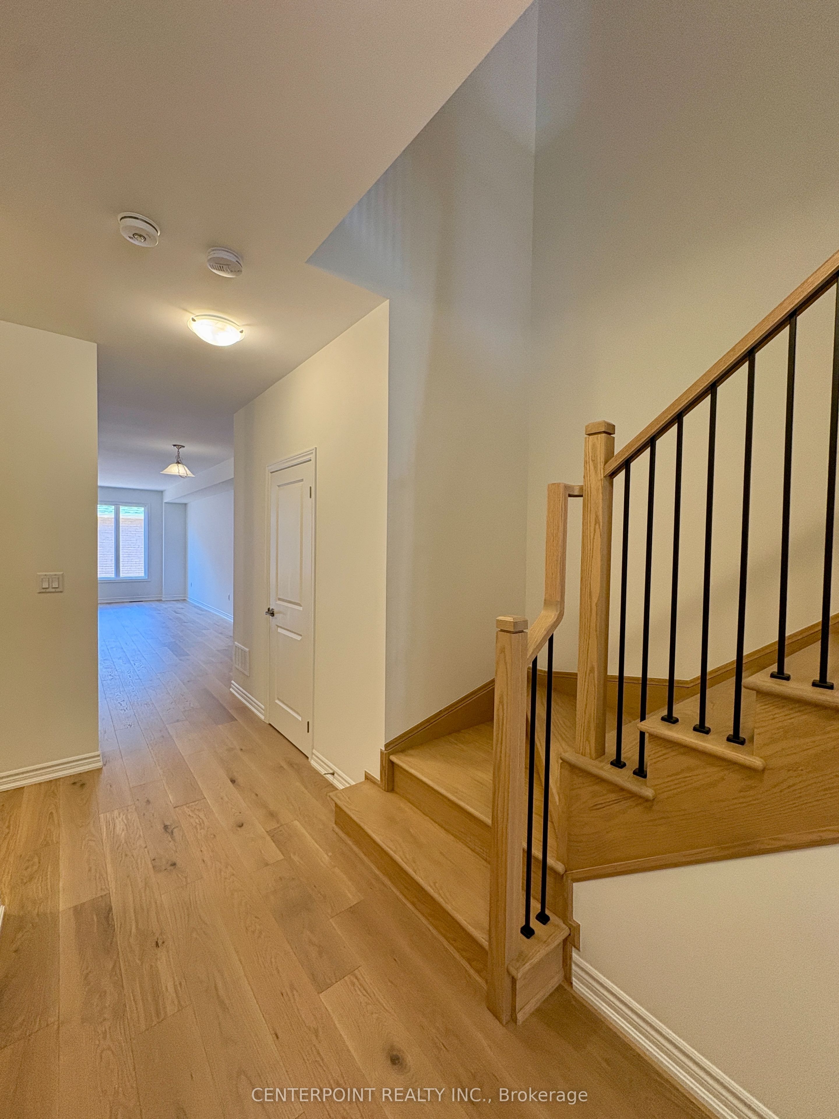 3084 Harvard Gardens Property Photo 4